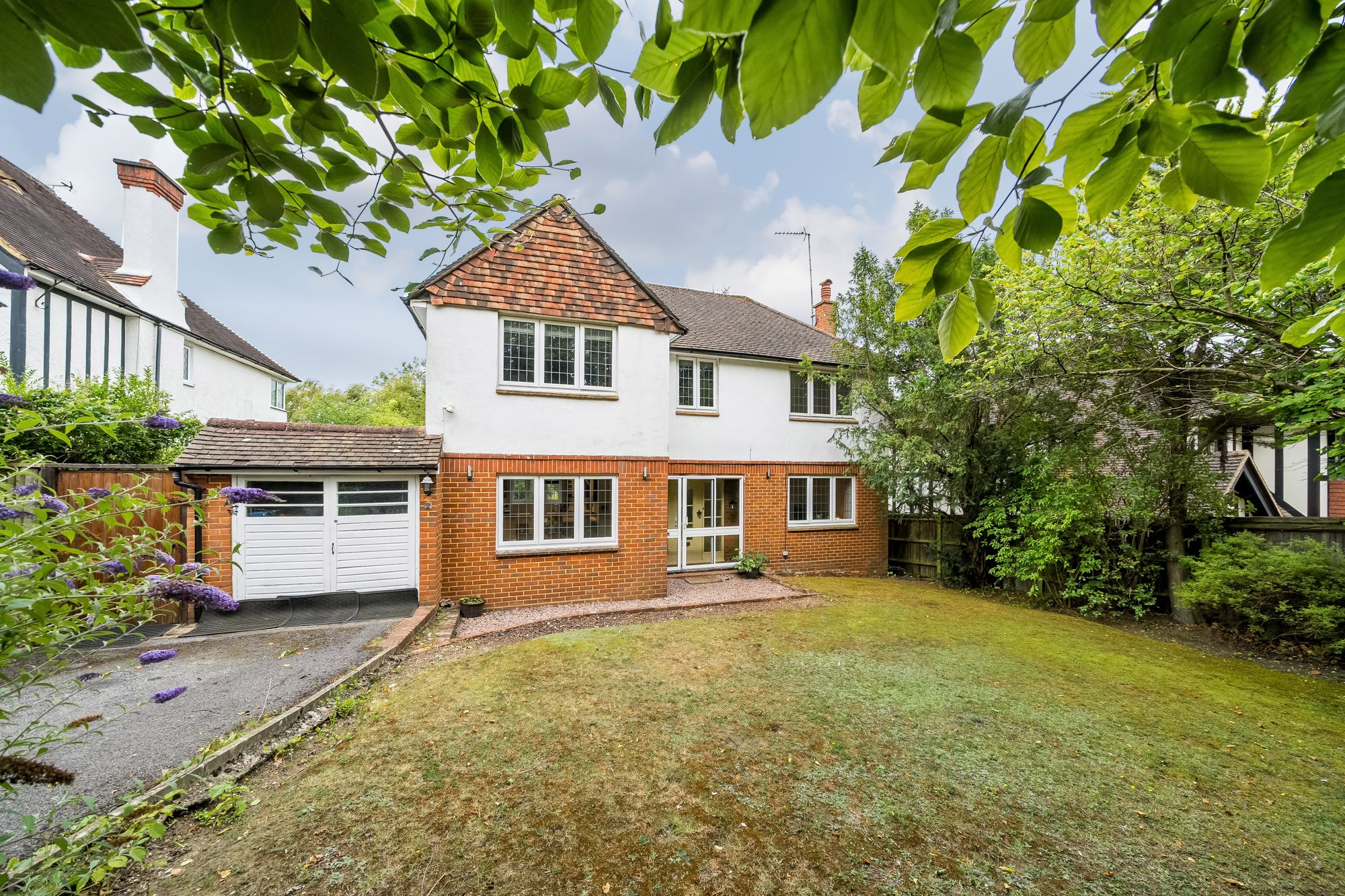 3 Bed Detached House For Sale In Manor Wood Road Purley CR8 Ref