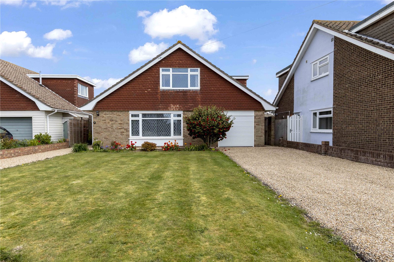 3 Bed Detached Bungalow For Sale In Viscount Drive Bognor Regis Ref