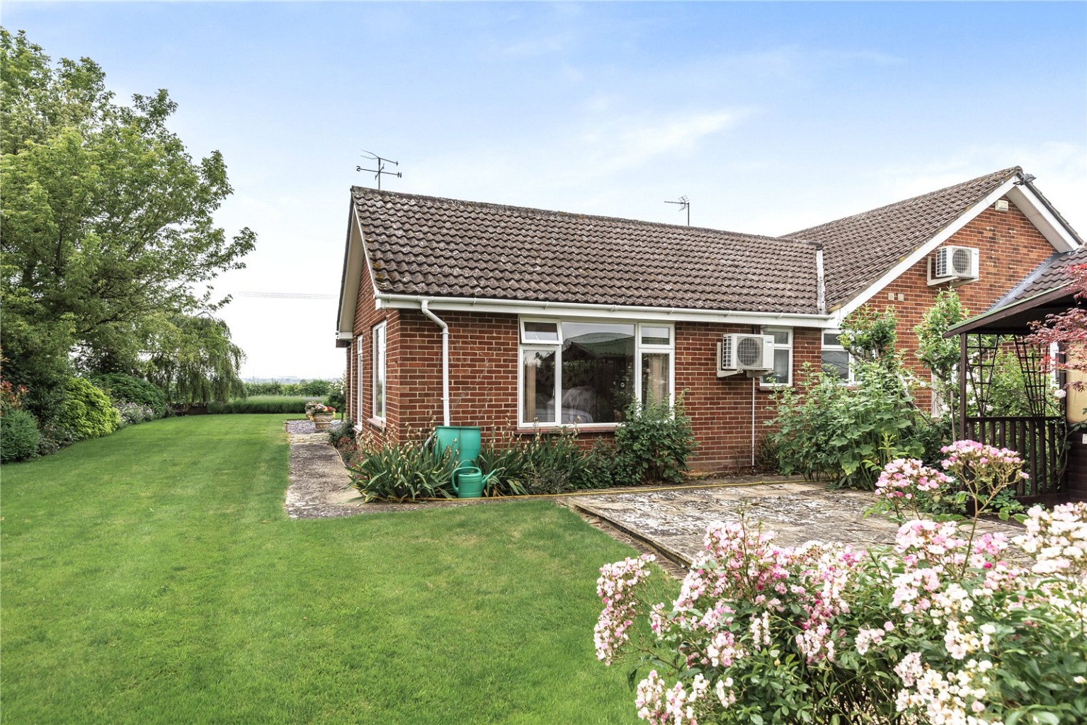 3 bed detached house for sale in Wintringham, St. Neots  - Property Image 3