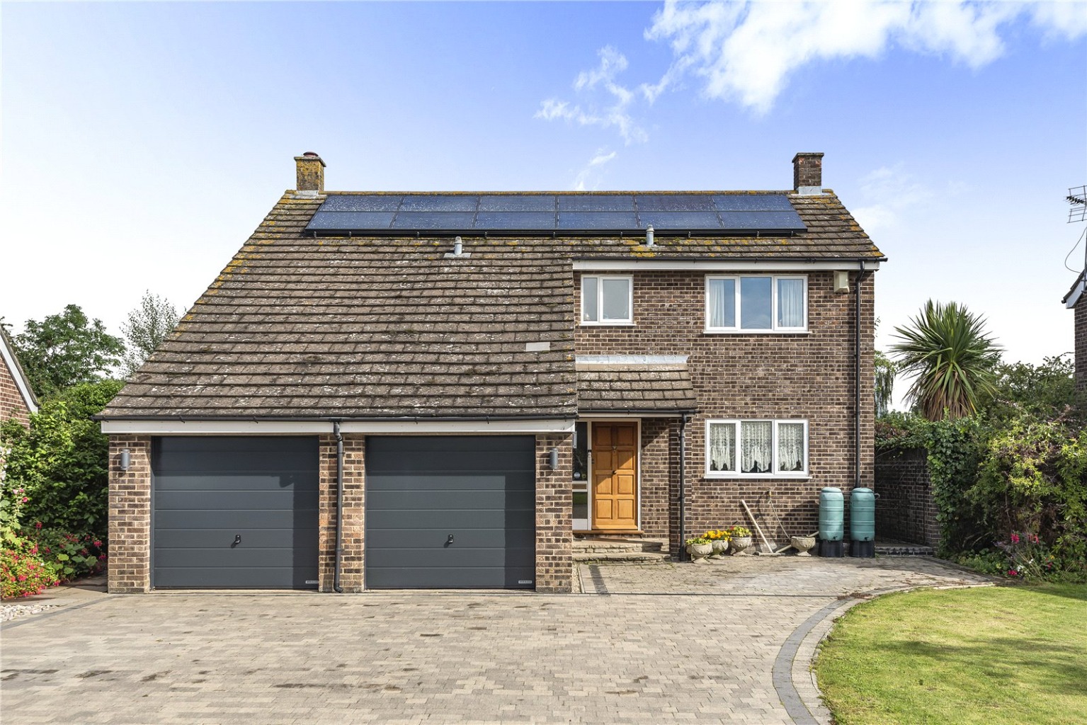 4 bed detached house for sale in Mill Road, Cambridge - Property Image 1
