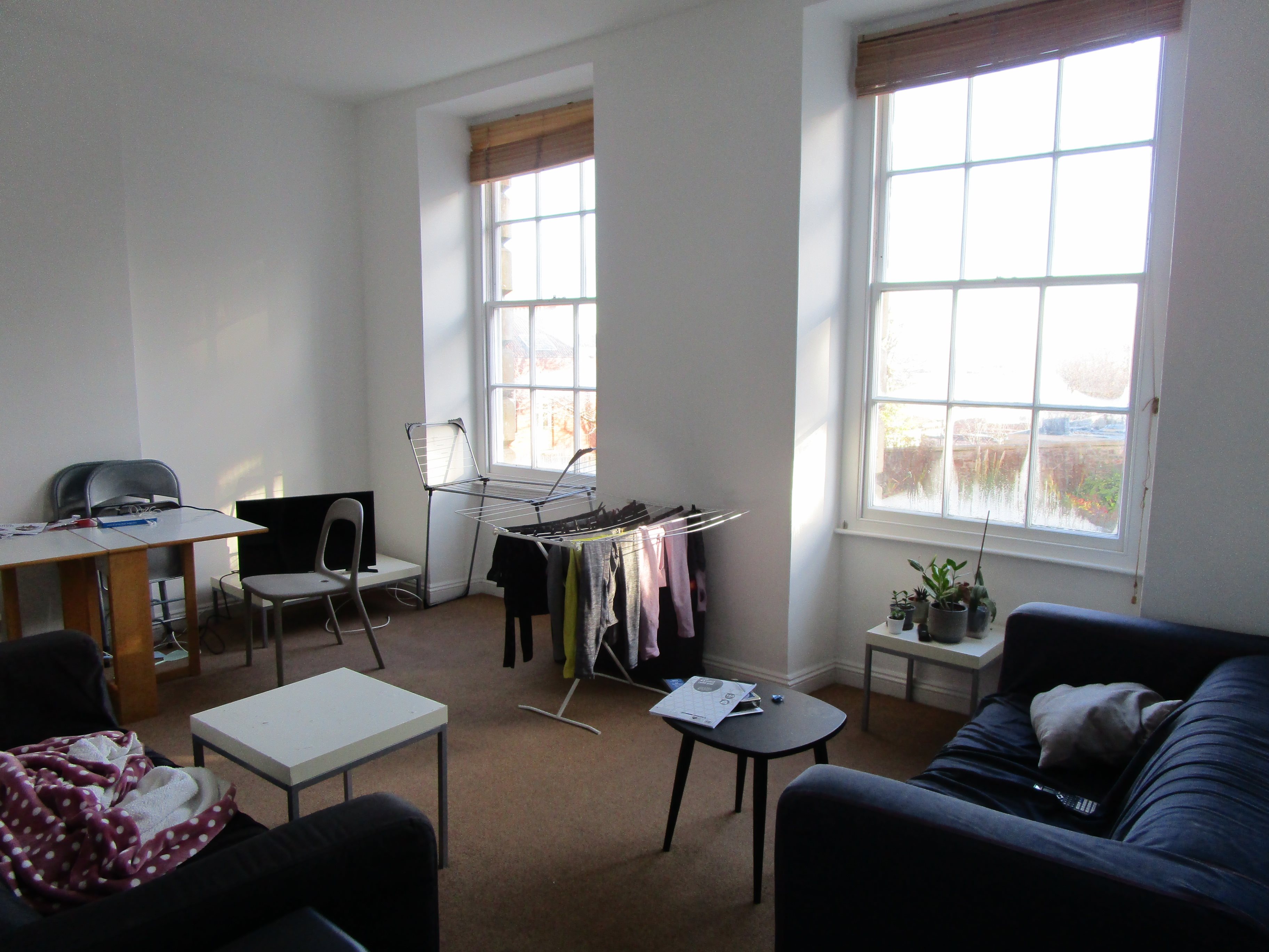 3 bed flat to rent in Charlotte Street  - Property Image 2