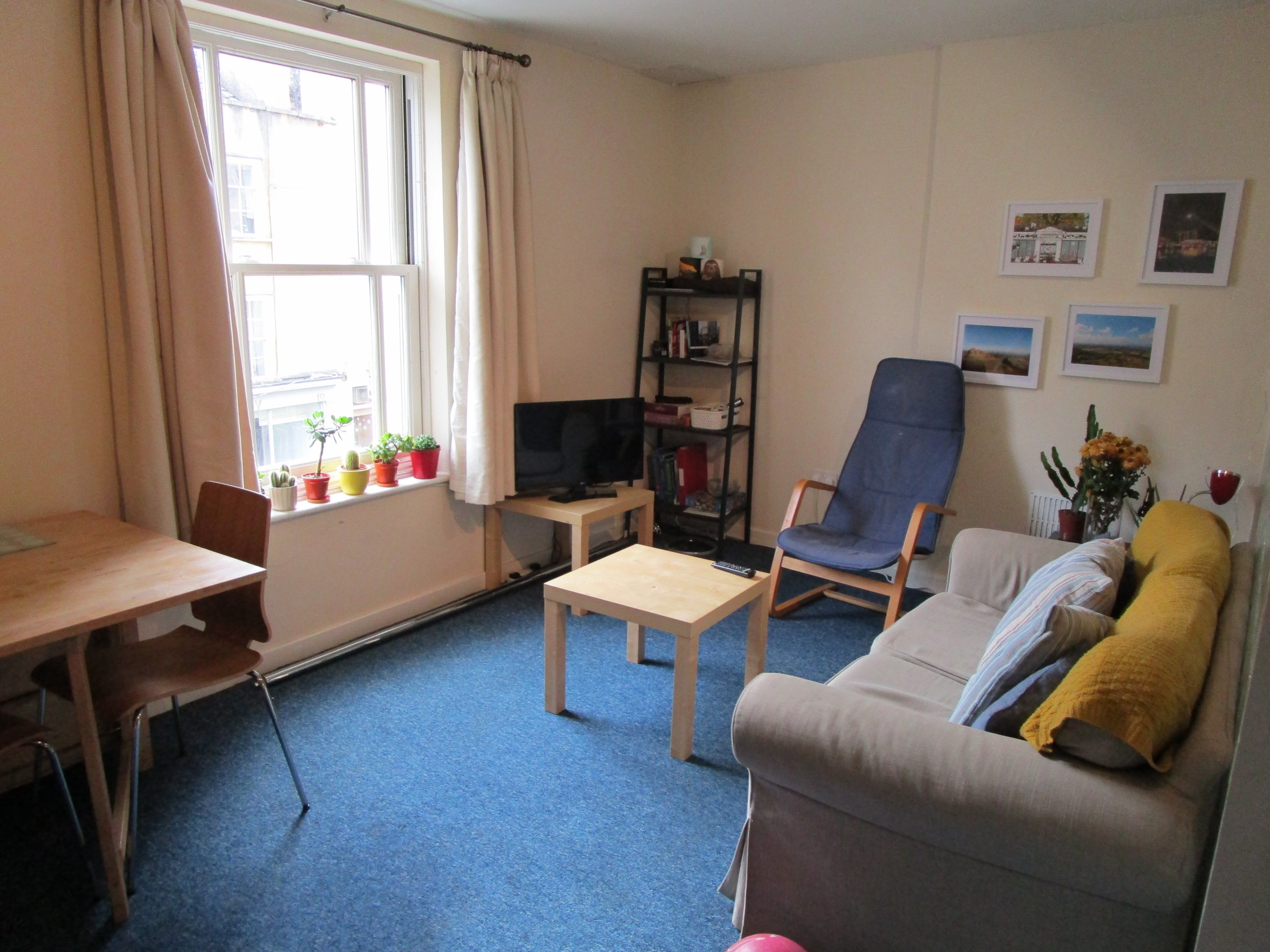 3 bed maisonette to rent in Portland Street, Clifton  - Property Image 2
