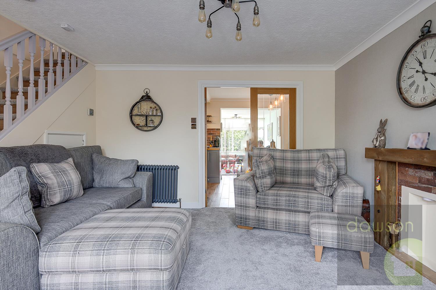 3 bed semi-detached house for sale in Oakdale Close, Halifax  - Property Image 5