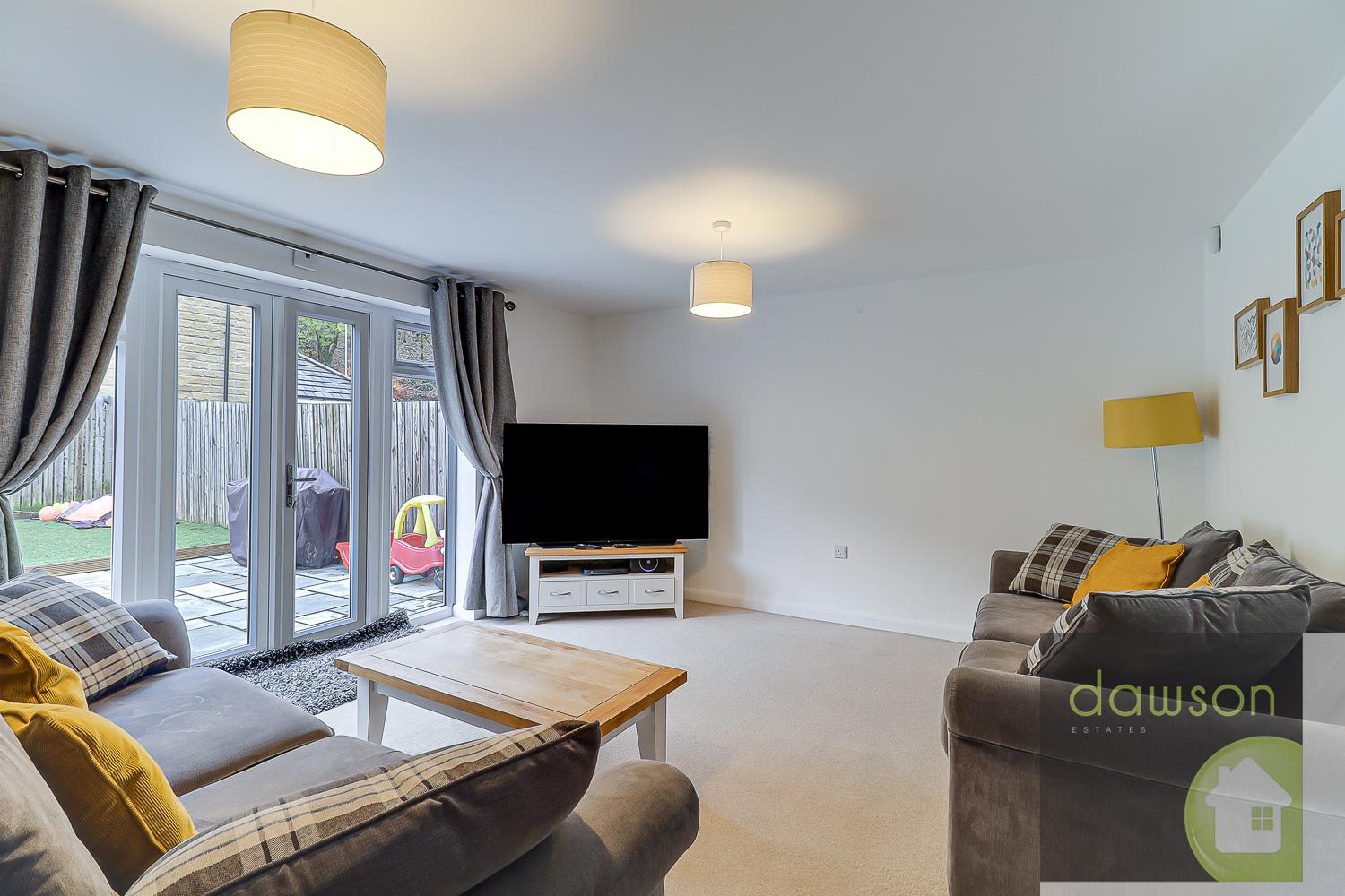 3 bed town house for sale in Admiral Way, Halifax  - Property Image 15