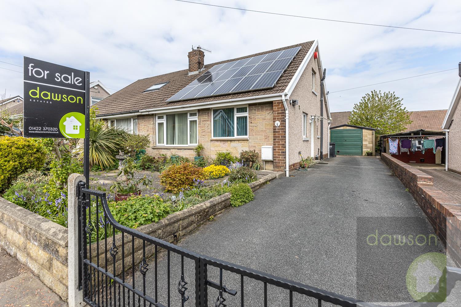 2 bed semi-detached bungalow for sale in Crestfield Road, Elland  - Property Image 1
