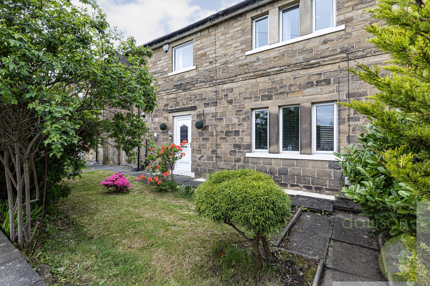 3 bed semi-detached house for sale in Elsinore Avenue, Elland 0