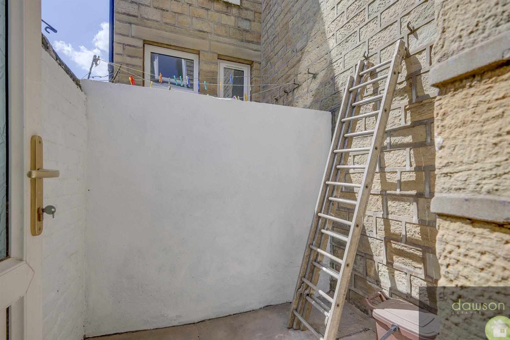 3 bed terraced house for sale in Ainley Street, Elland  - Property Image 17