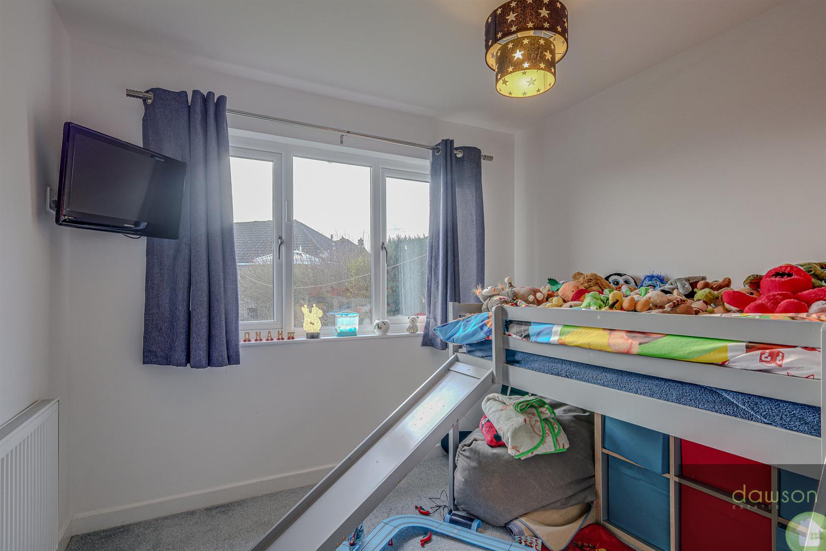 3 bed semi-detached bungalow for sale in Chiltern Avenue, Huddersfield  - Property Image 12