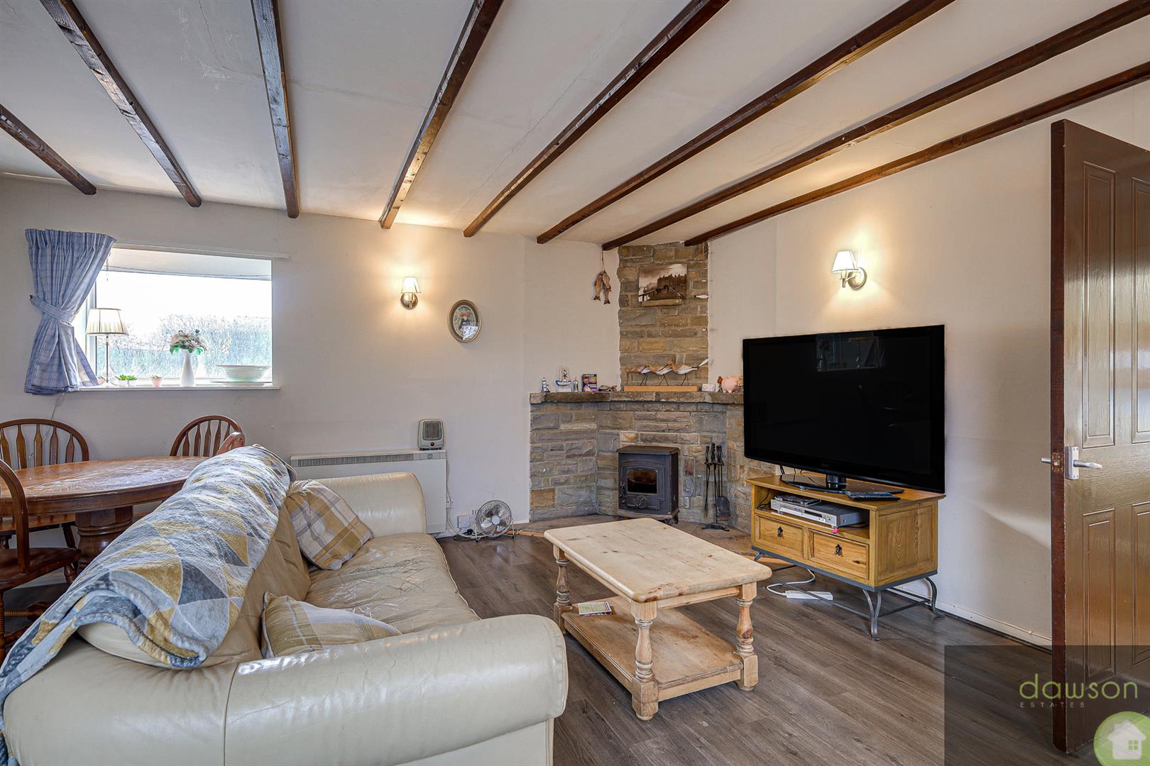2 bed cottage for sale in Sneaton Cottages, Whitby  - Property Image 3