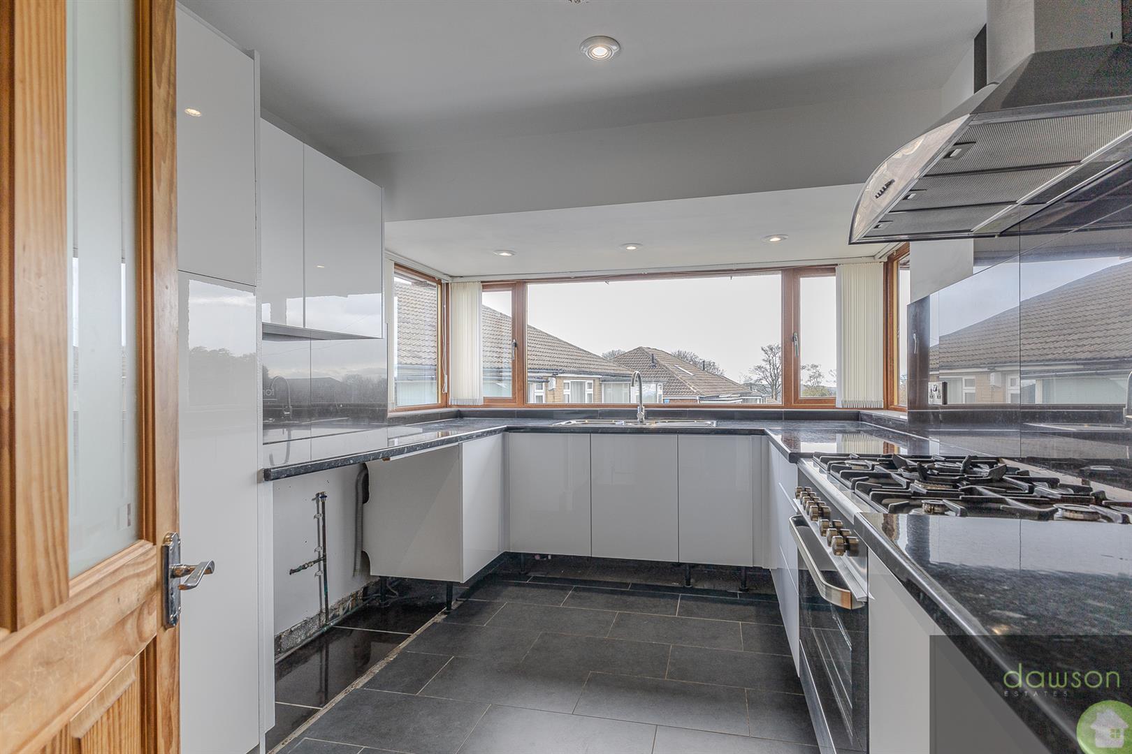 2 bed semi-detached bungalow for sale in Chiltern Avenue, Huddersfield  - Property Image 3