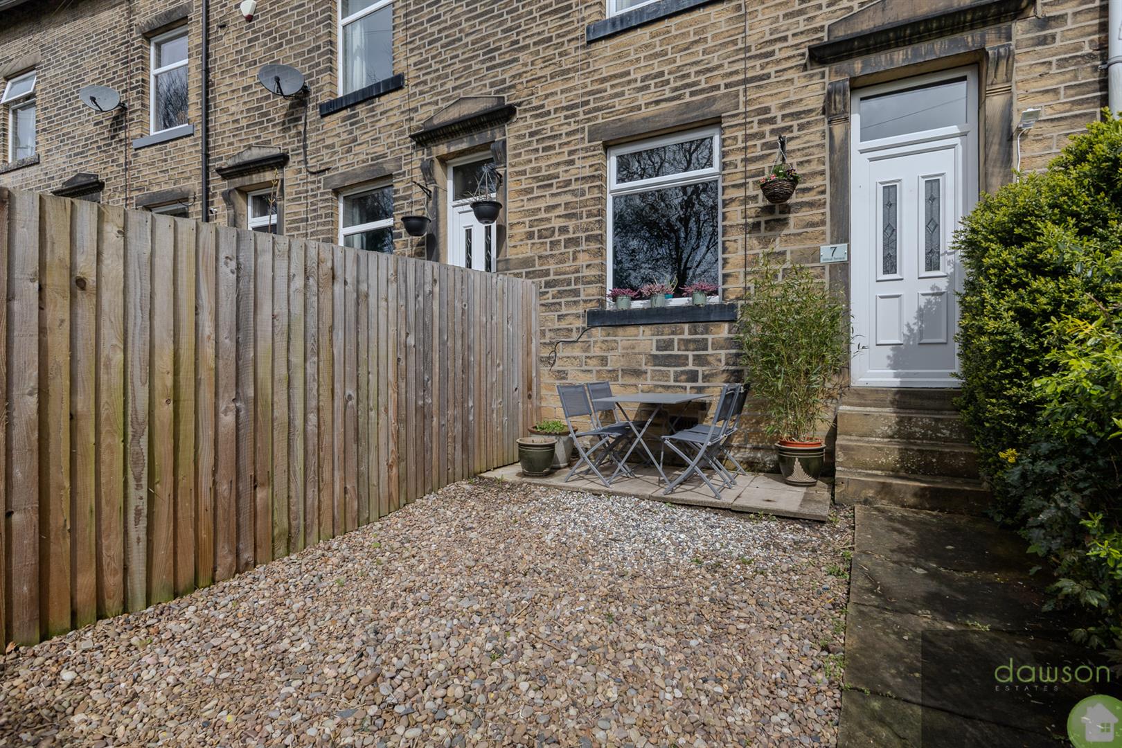 4 bed terraced house for sale in Willow Terrace, Sowerby Bridge  - Property Image 3