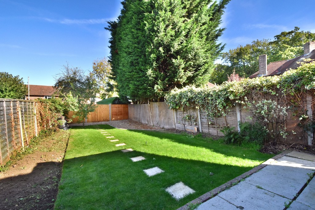 2 bed end of terrace house to rent - Property Image 1
