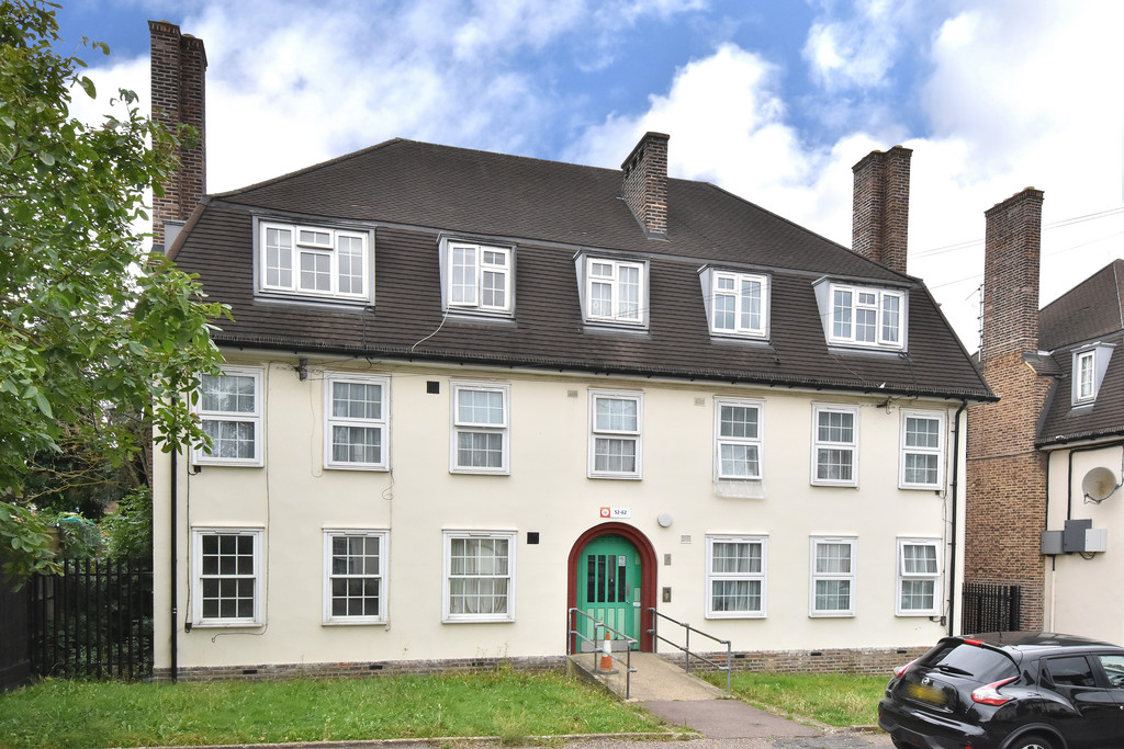 3 bed flat for sale - Property Image 1