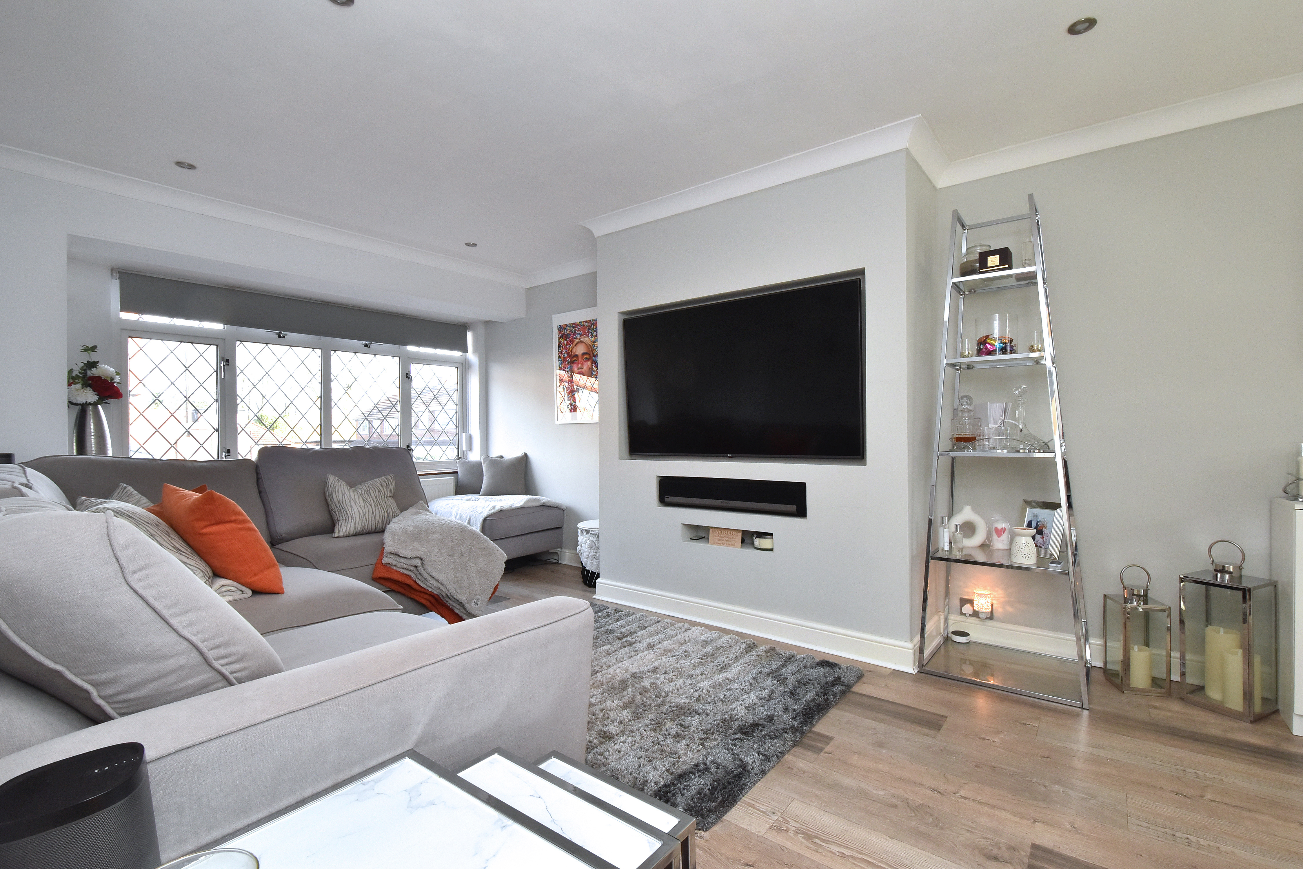 3 bed semi-detached house for sale in Dale Road, Swanley  - Property Image 2