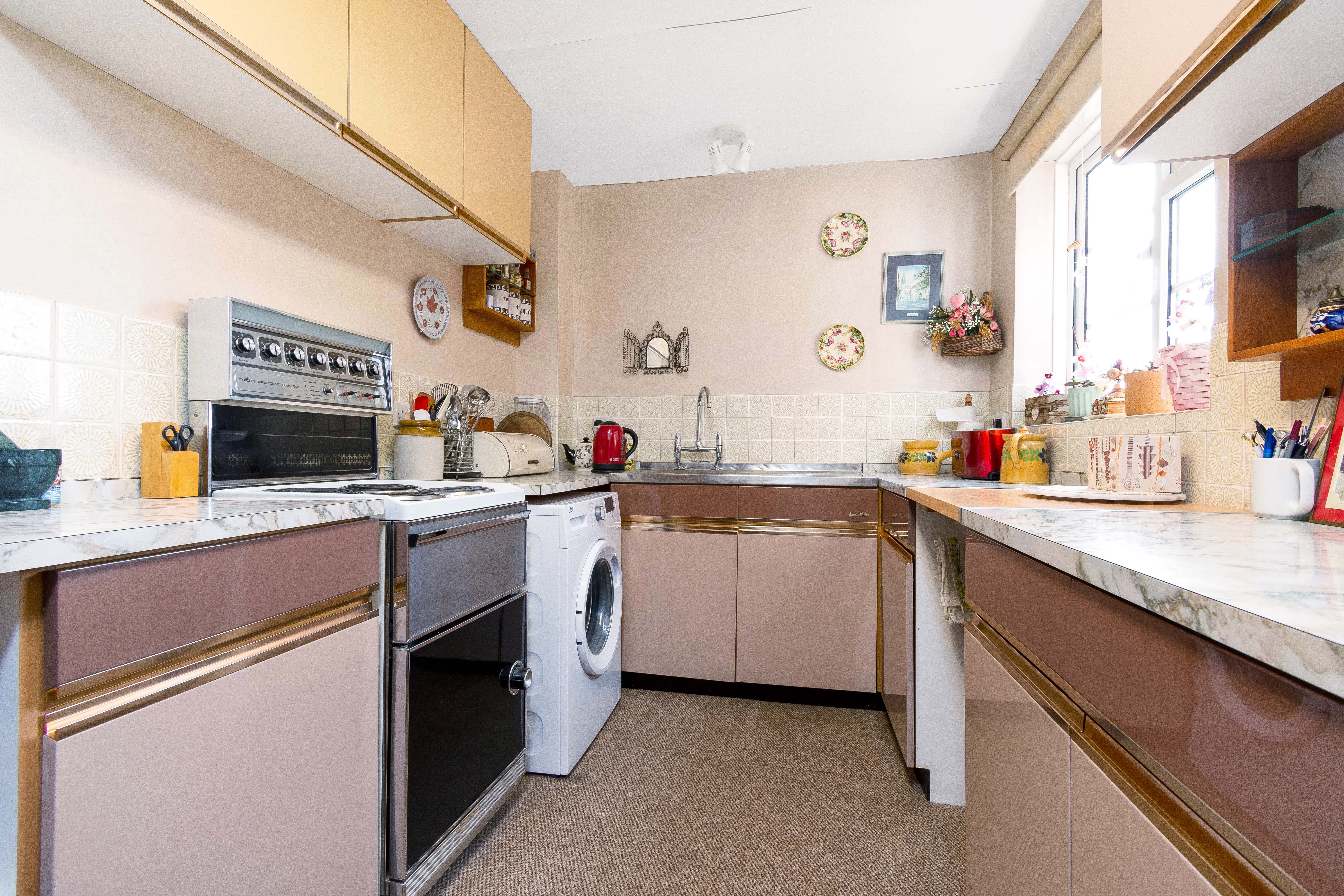 2 bed apartment for sale in Oaklands Road, Bromley  - Property Image 9