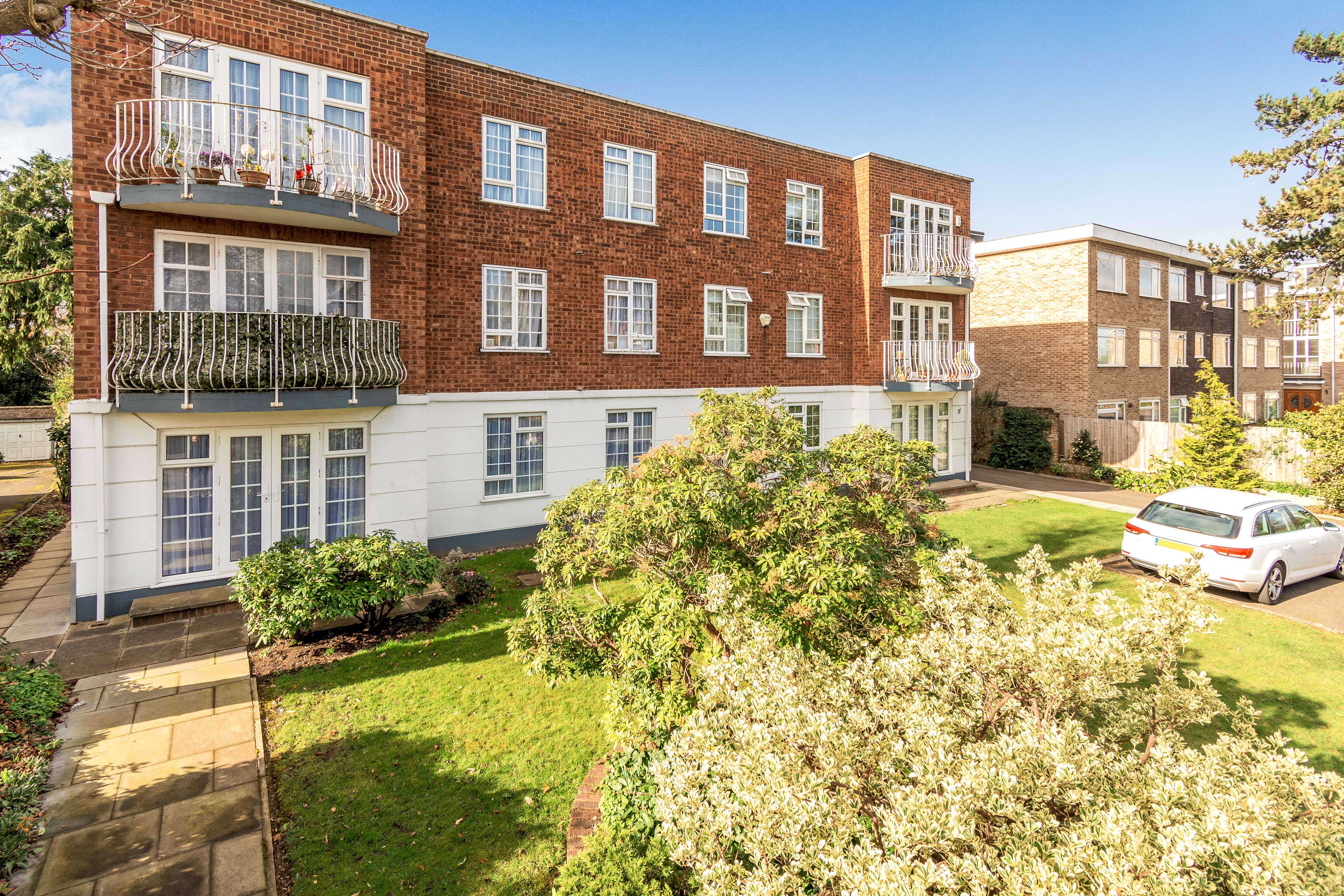 2 bed apartment for sale in 17 Oaklands Road, Bromley, BR1 