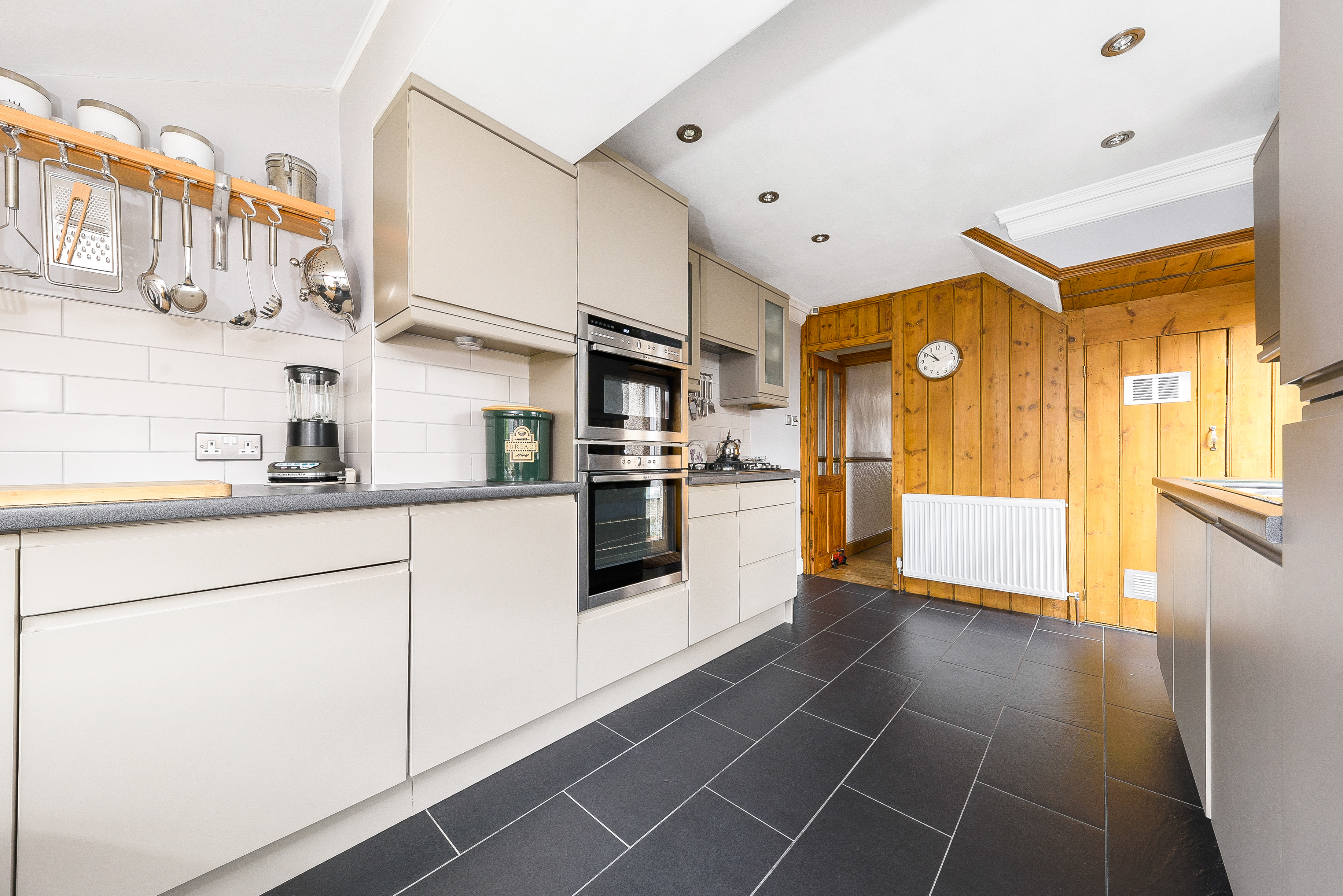 2 bed semi-detached house for sale in Park End, Bromley  - Property Image 7