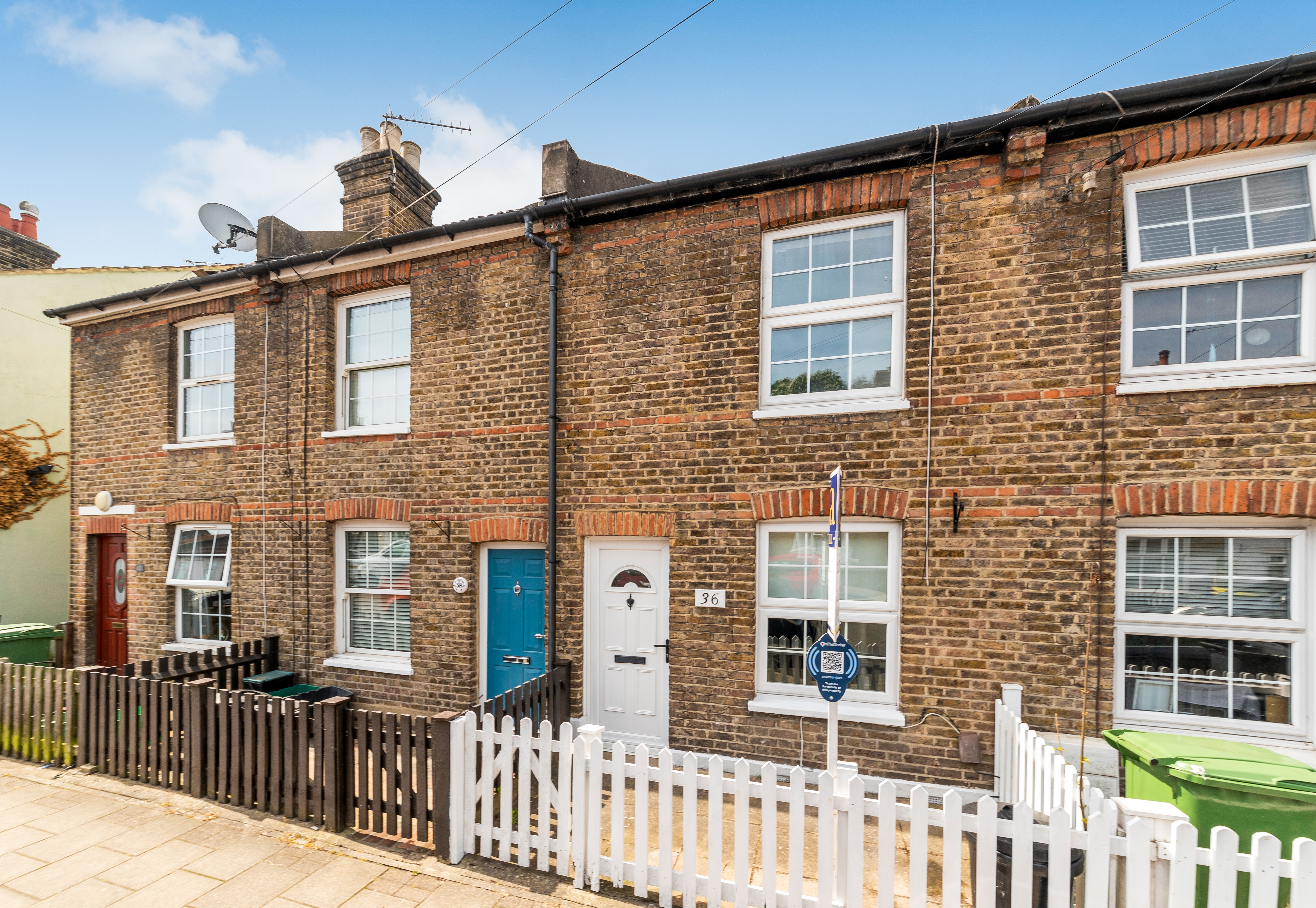 2 bed terraced house for sale in Recreation Road, Bromley, BR2 