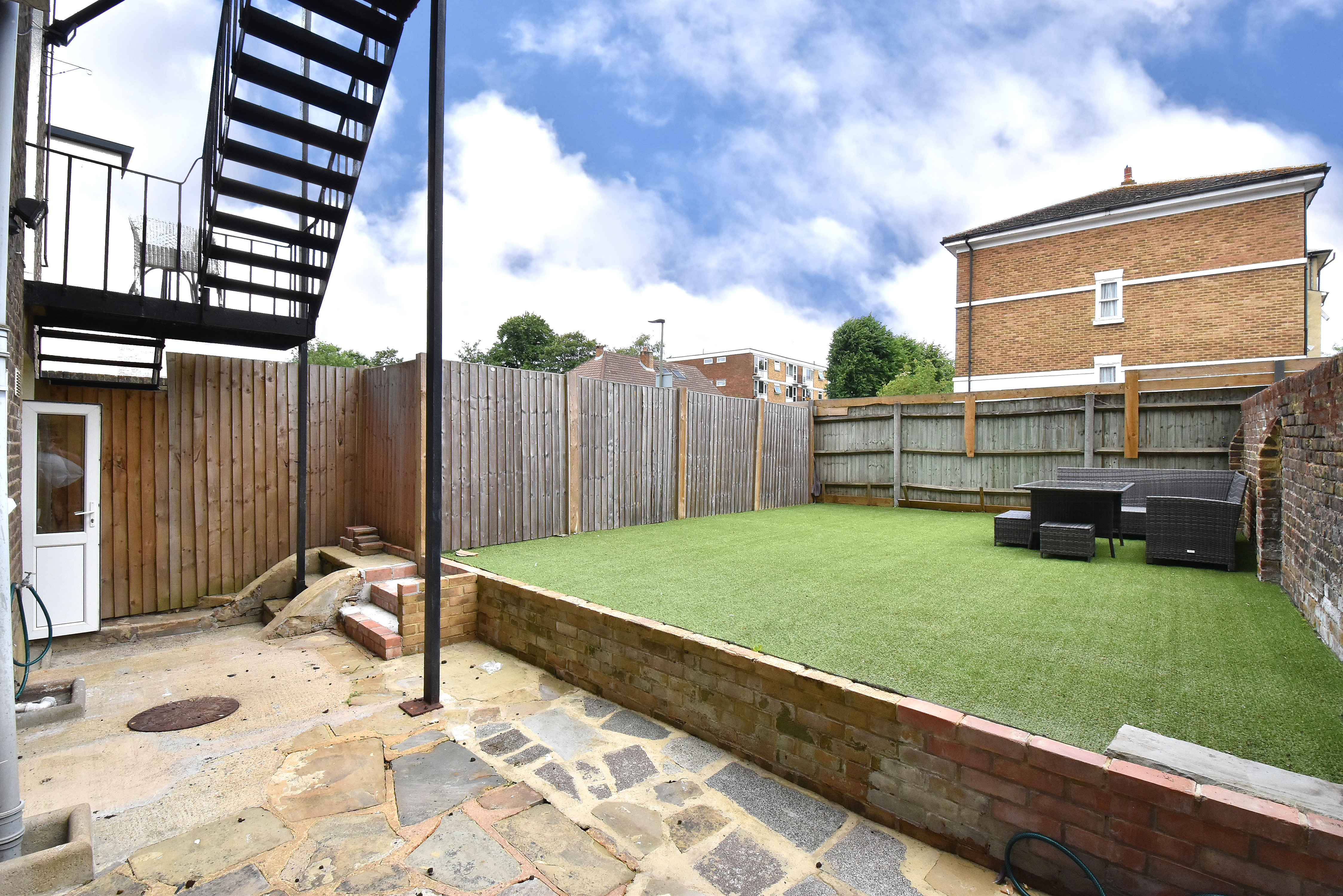 2 bed maisonette for sale in Widmore Road, Bromley  - Property Image 8