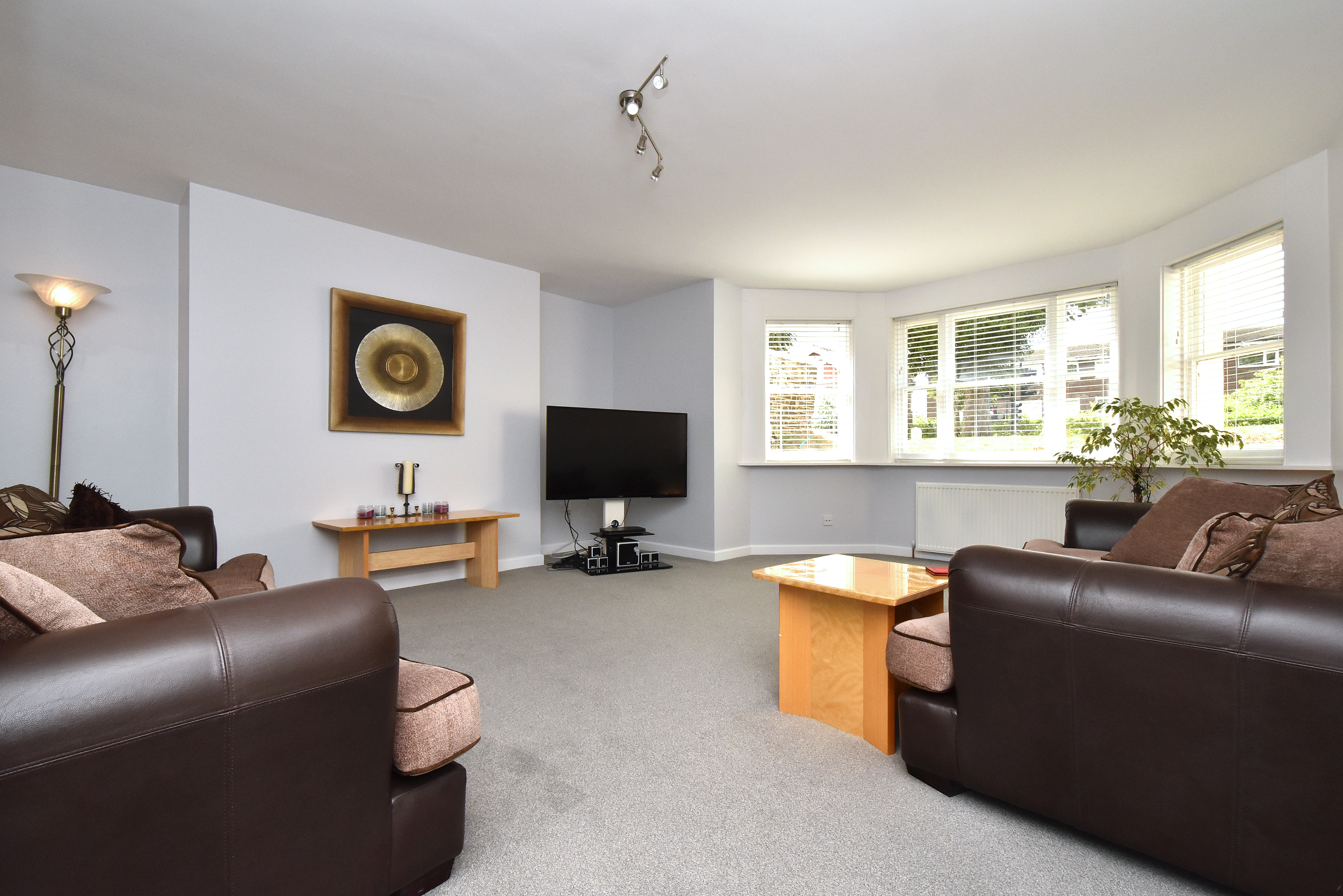 2 bed maisonette for sale in Widmore Road, Bromley  - Property Image 3