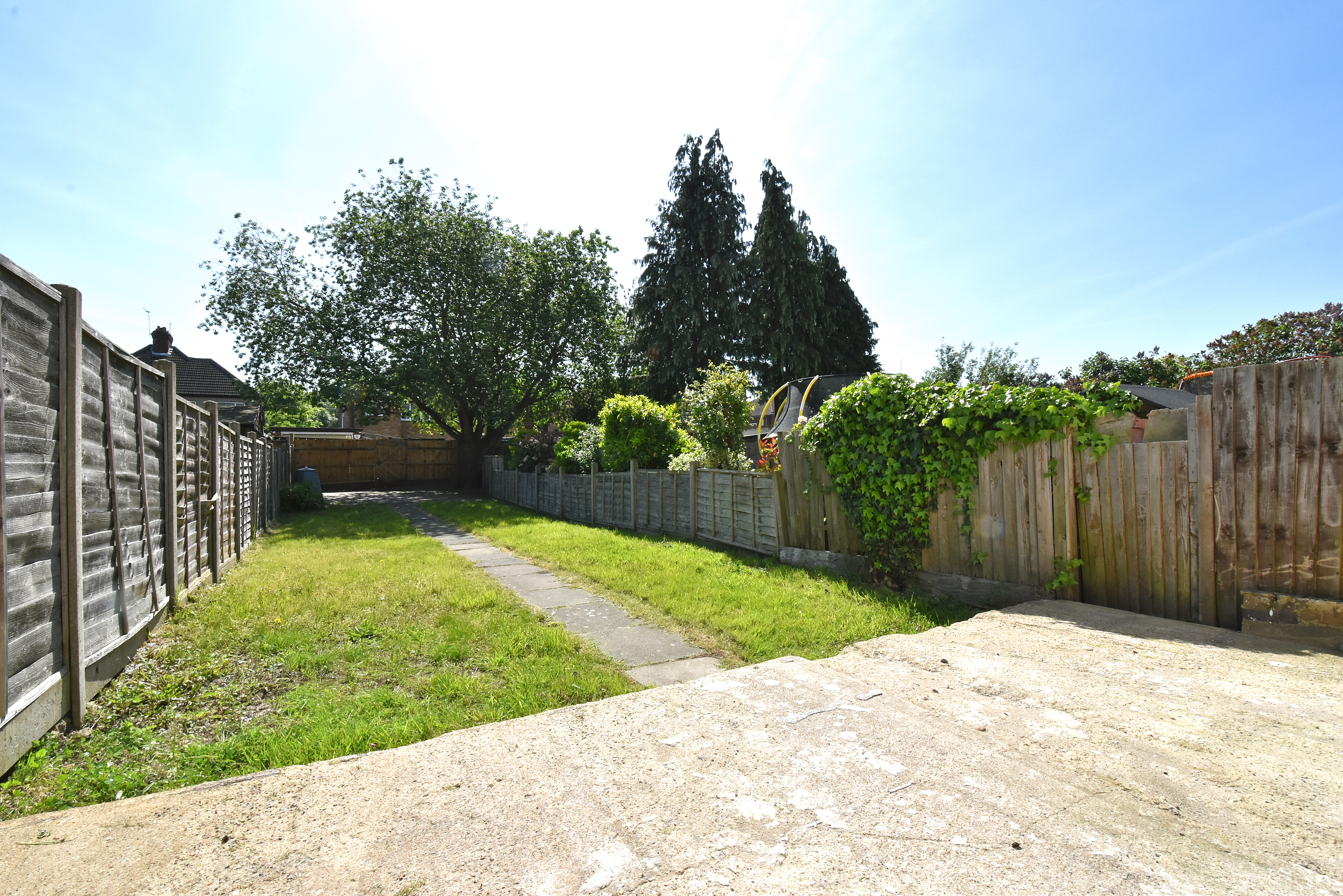 3 bed terraced house for sale in Brookmead Way, Orpington  - Property Image 10