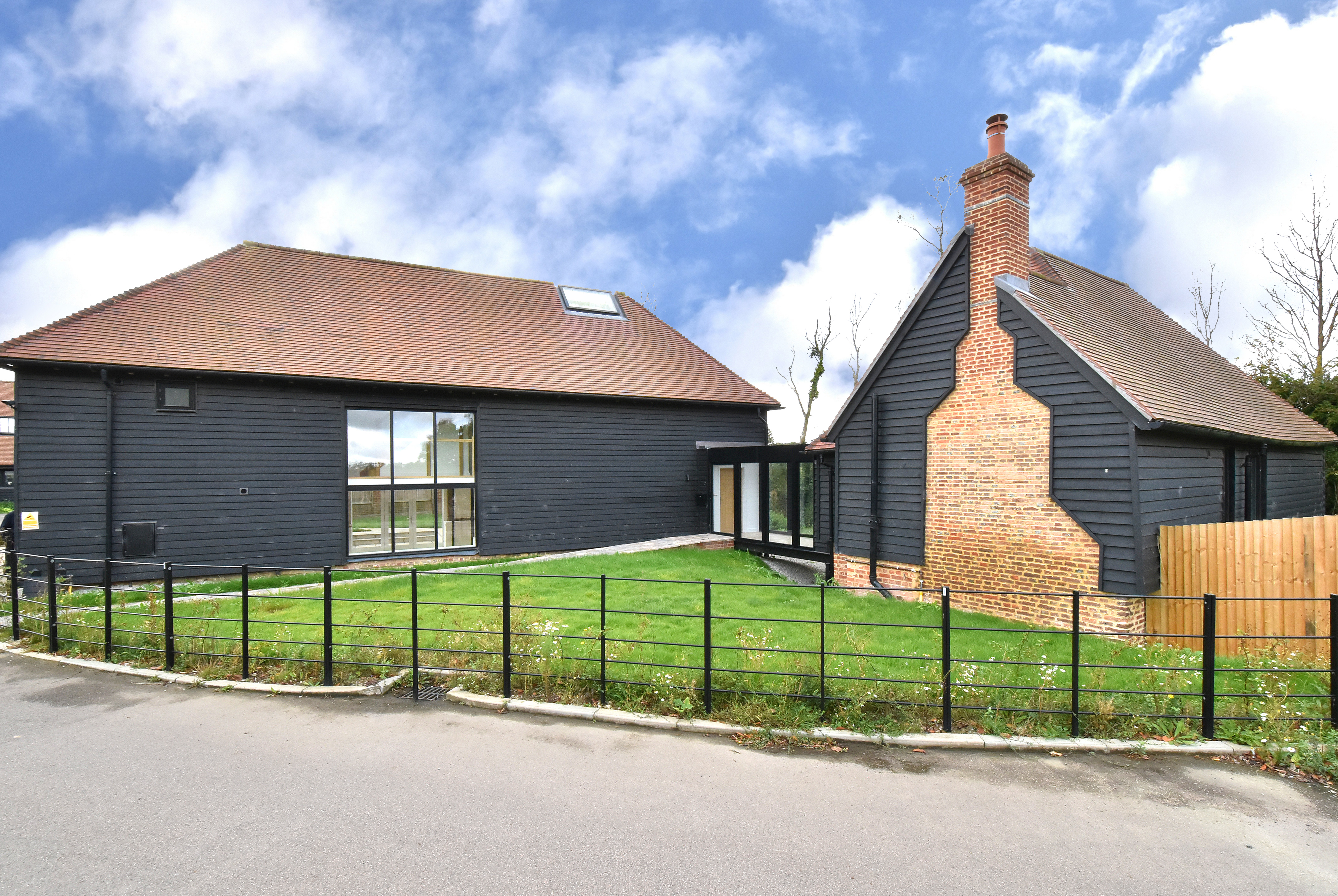 5 bed barn conversion for sale  - Property Image 1