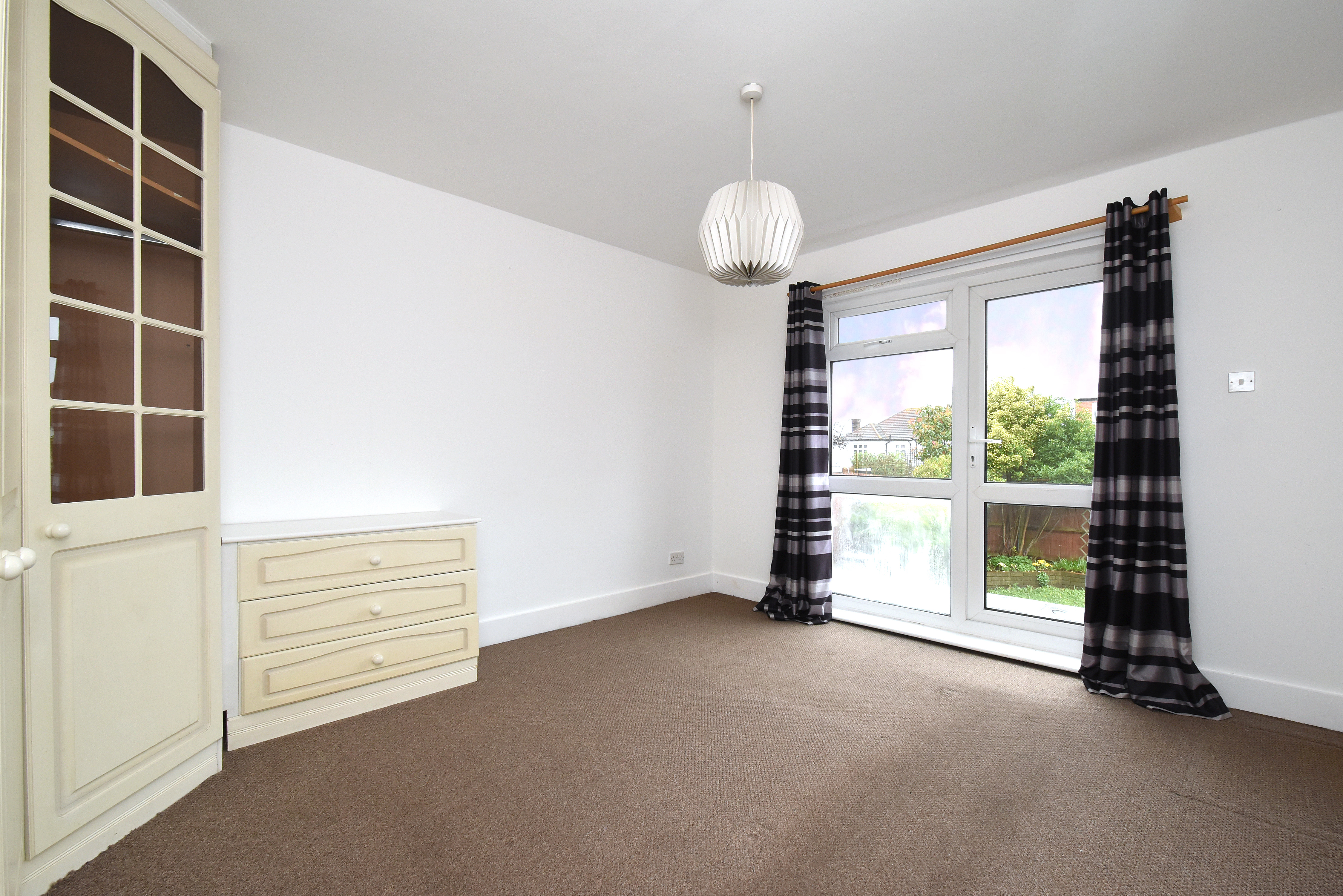 2 bed apartment for sale  - Property Image 7