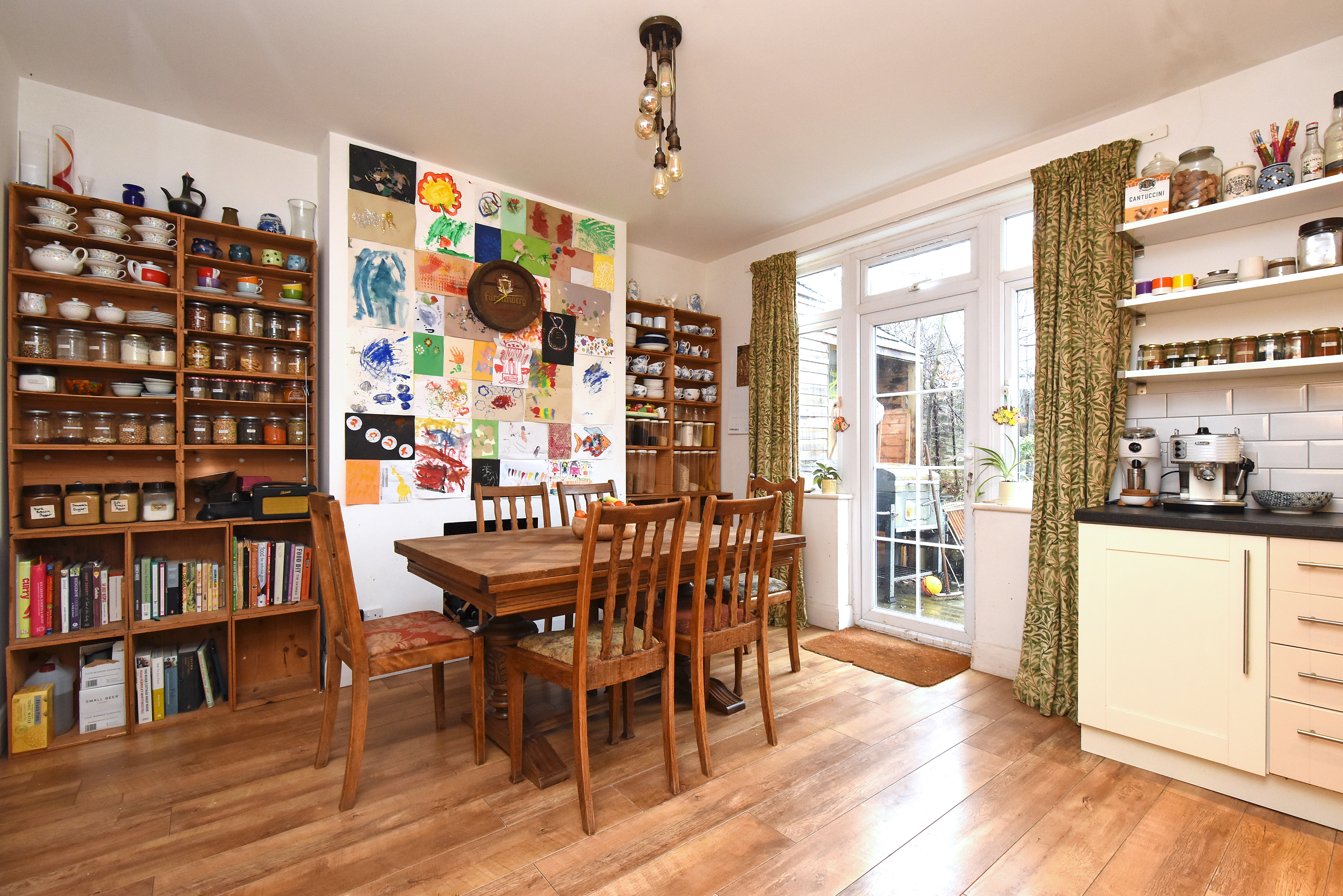 4 bed semi-detached house for sale in Warren Avenue, Bromley  - Property Image 5