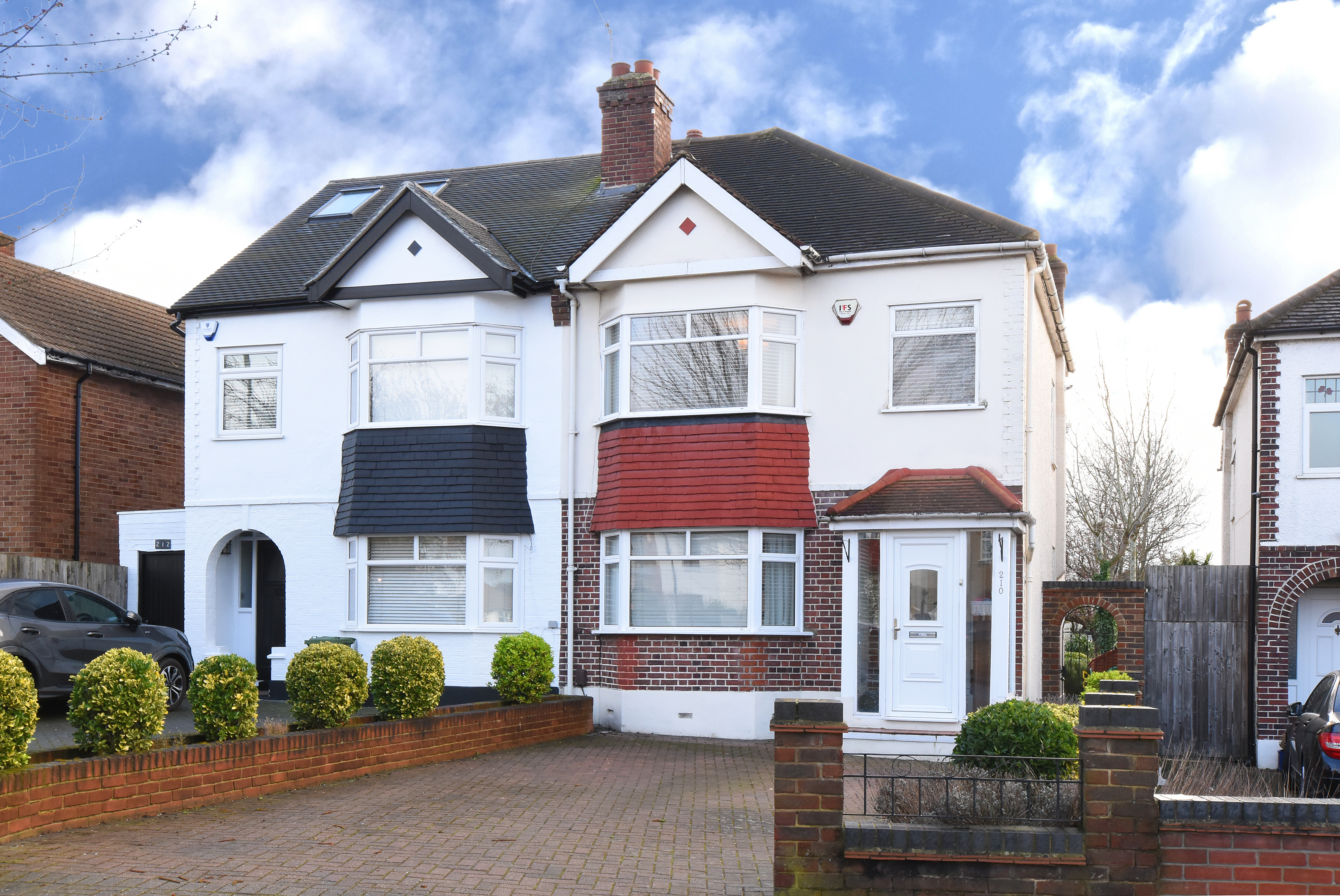 3 bed semi-detached house for sale in Burnt Ash Lane, Bromley - Property Image 1