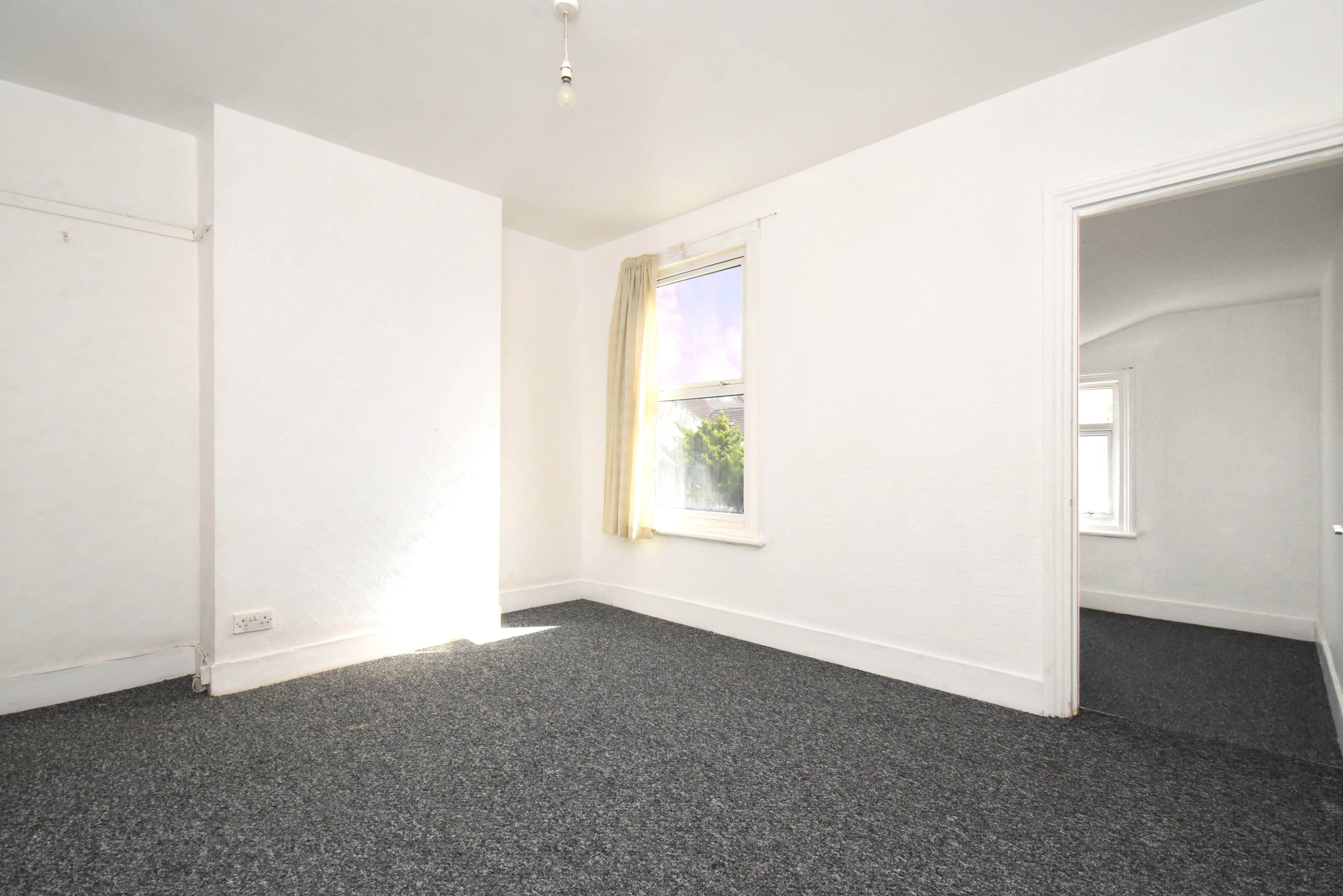3 bed terraced house for sale in Frederick Road, Gillingham  - Property Image 8