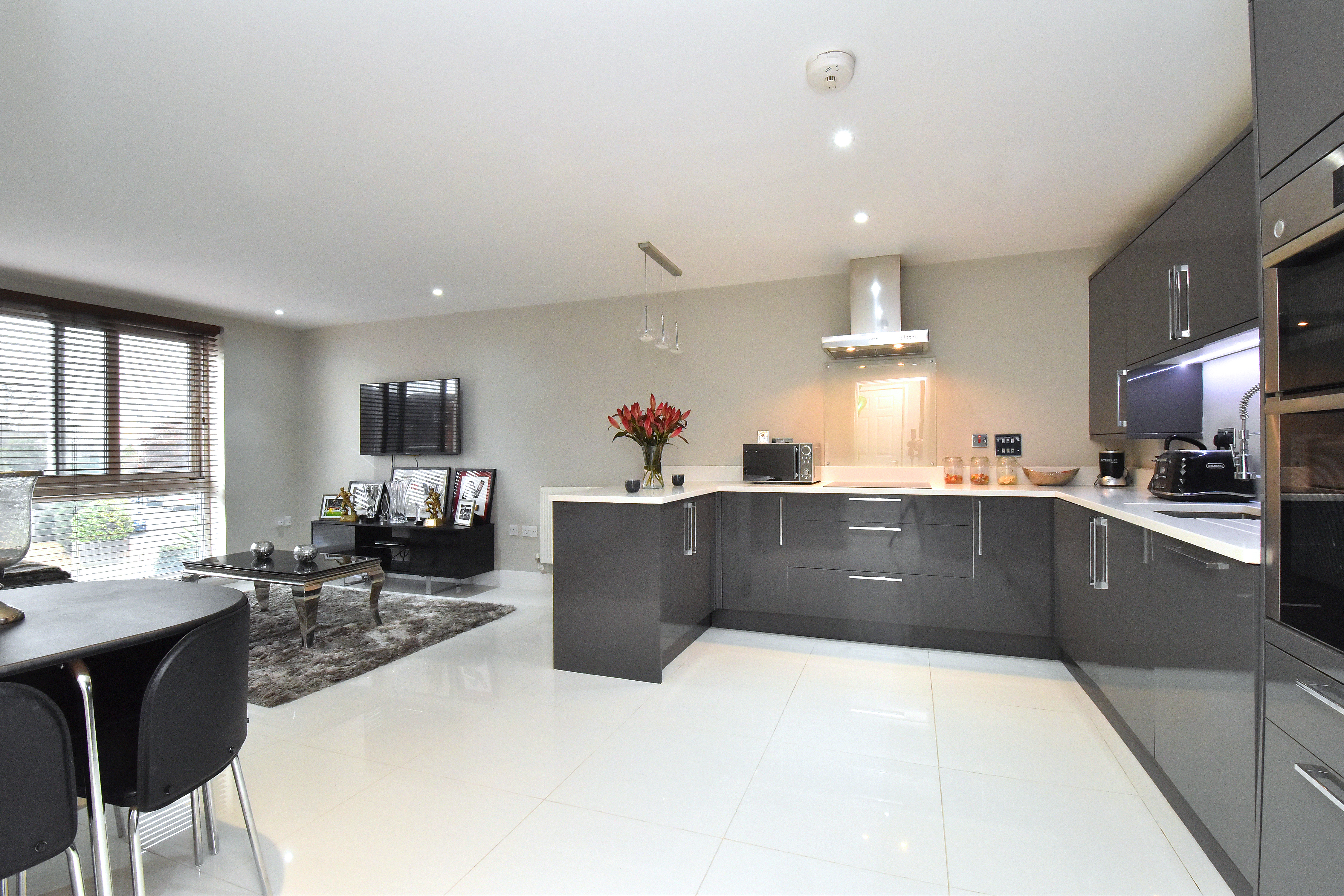 2 bed apartment to rent in Plaistow Lane, Bromley  - Property Image 5