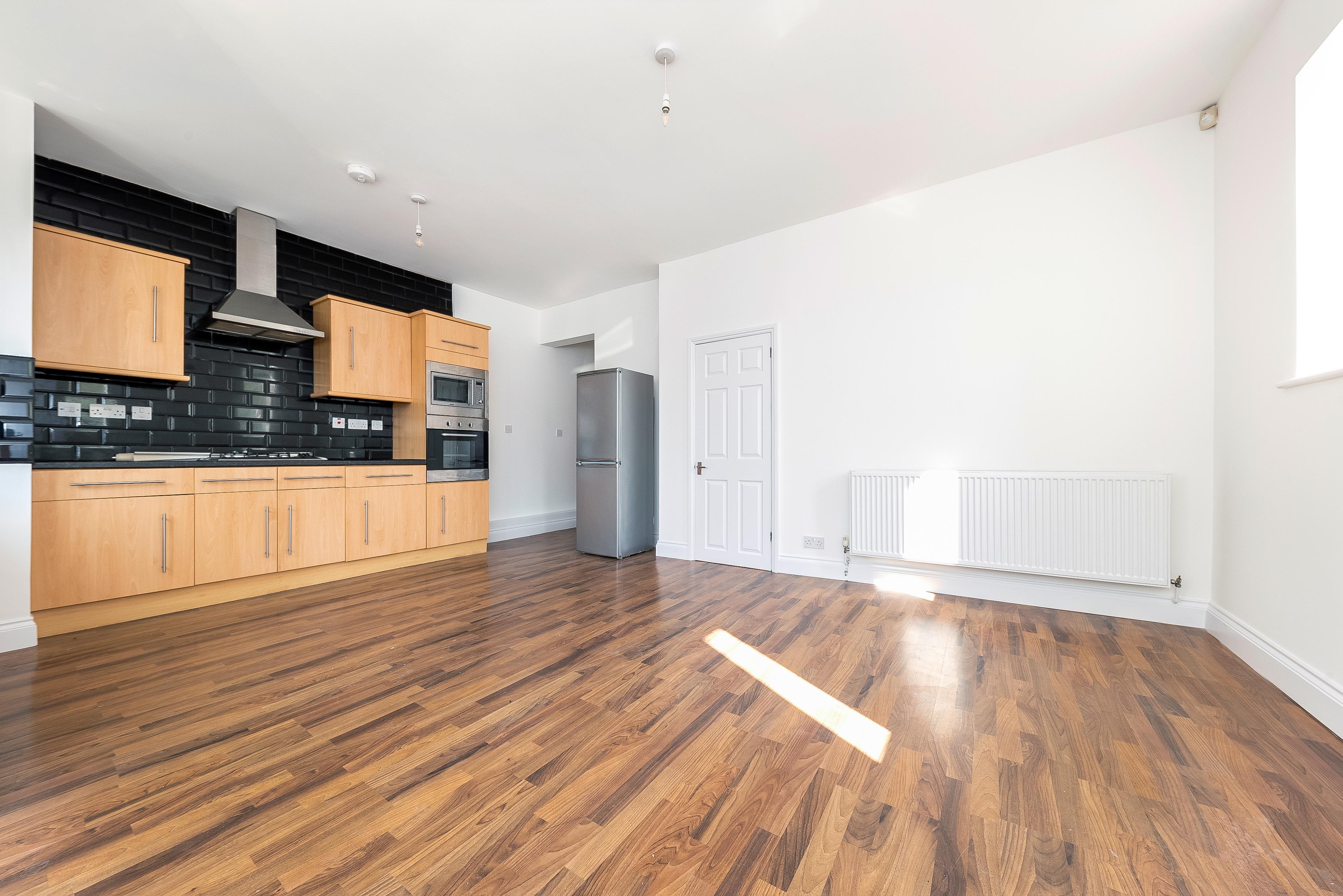 1 bed apartment to rent in Avenue Road, Beckenham, BR3 