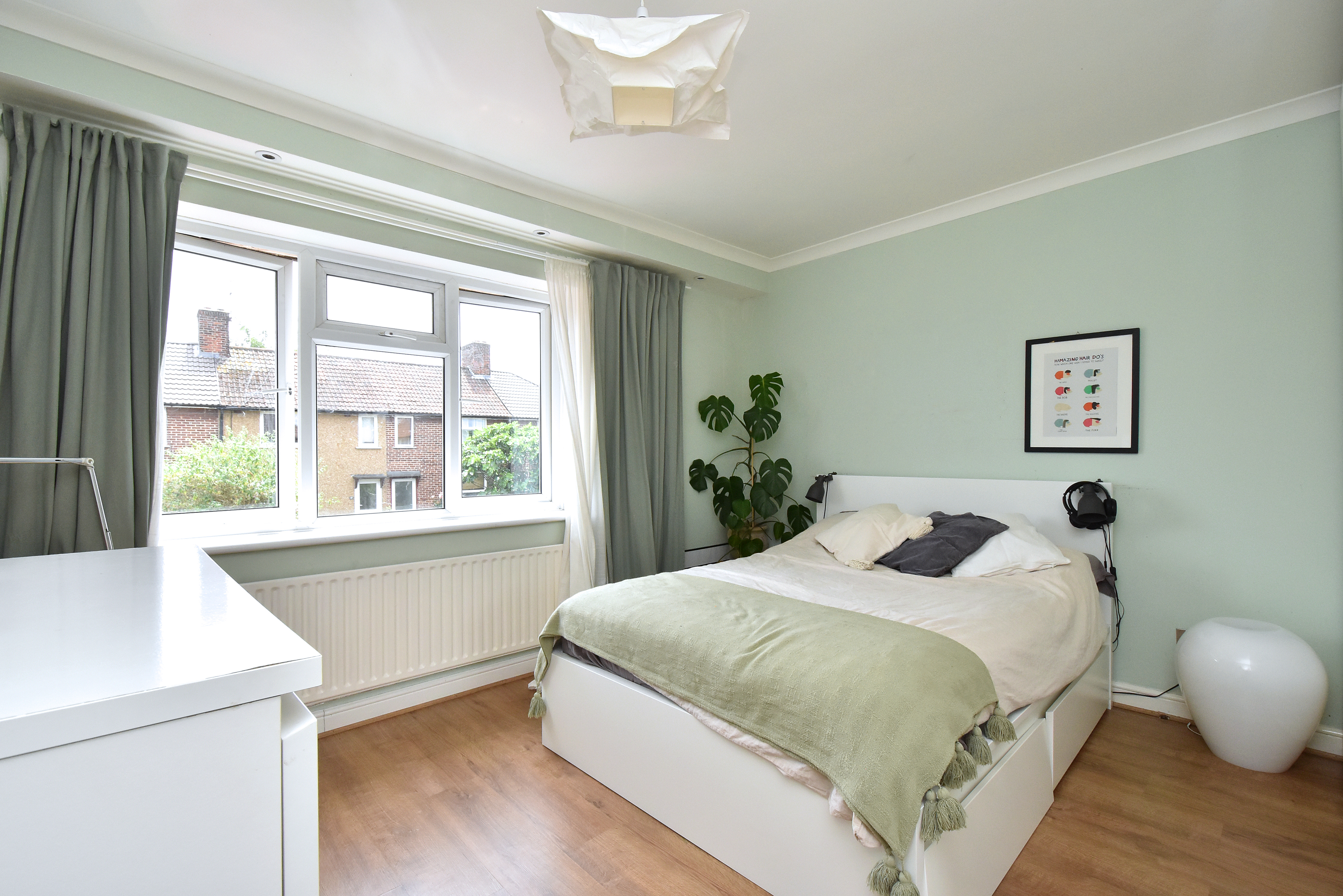 2 bed terraced house to rent in Mells Crescent, London  - Property Image 8
