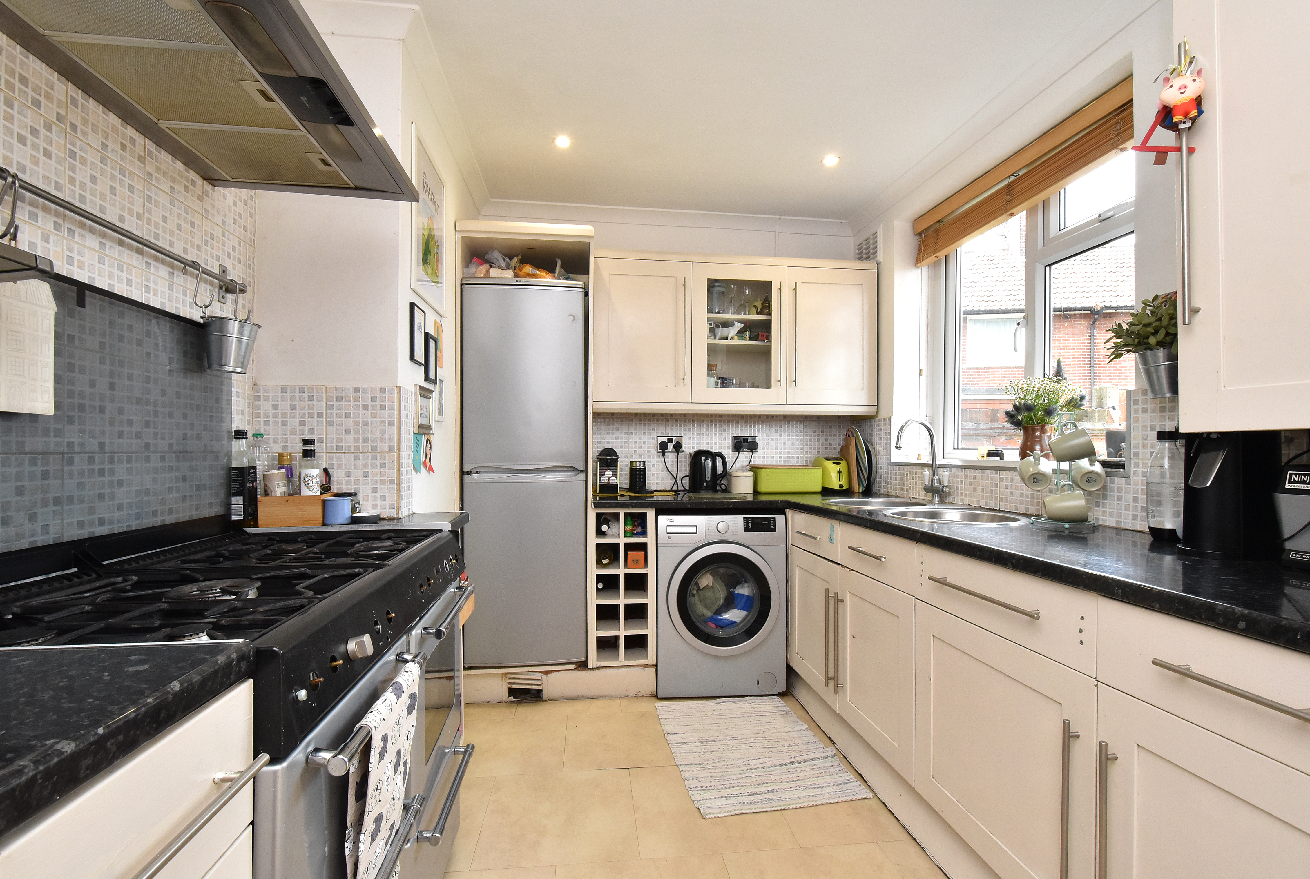 2 bed terraced house to rent in Mells Crescent, London  - Property Image 4