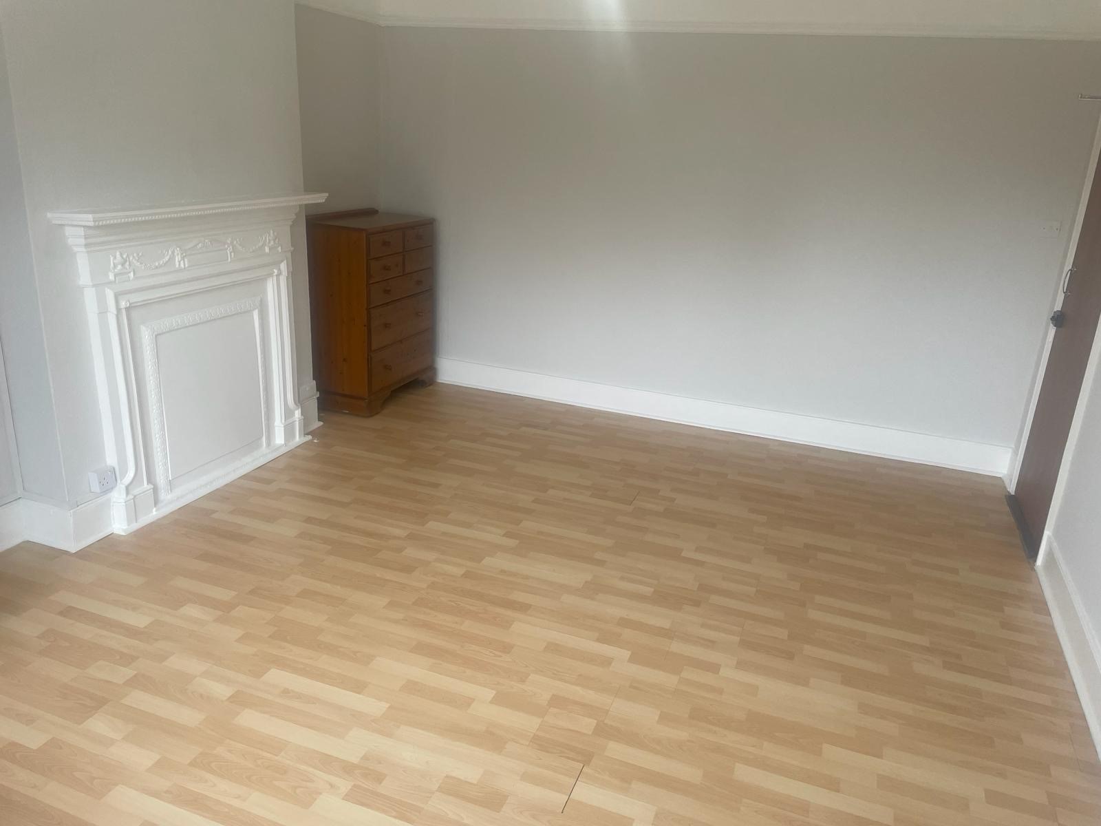 1 bed studio flat to rent  - Property Image 3