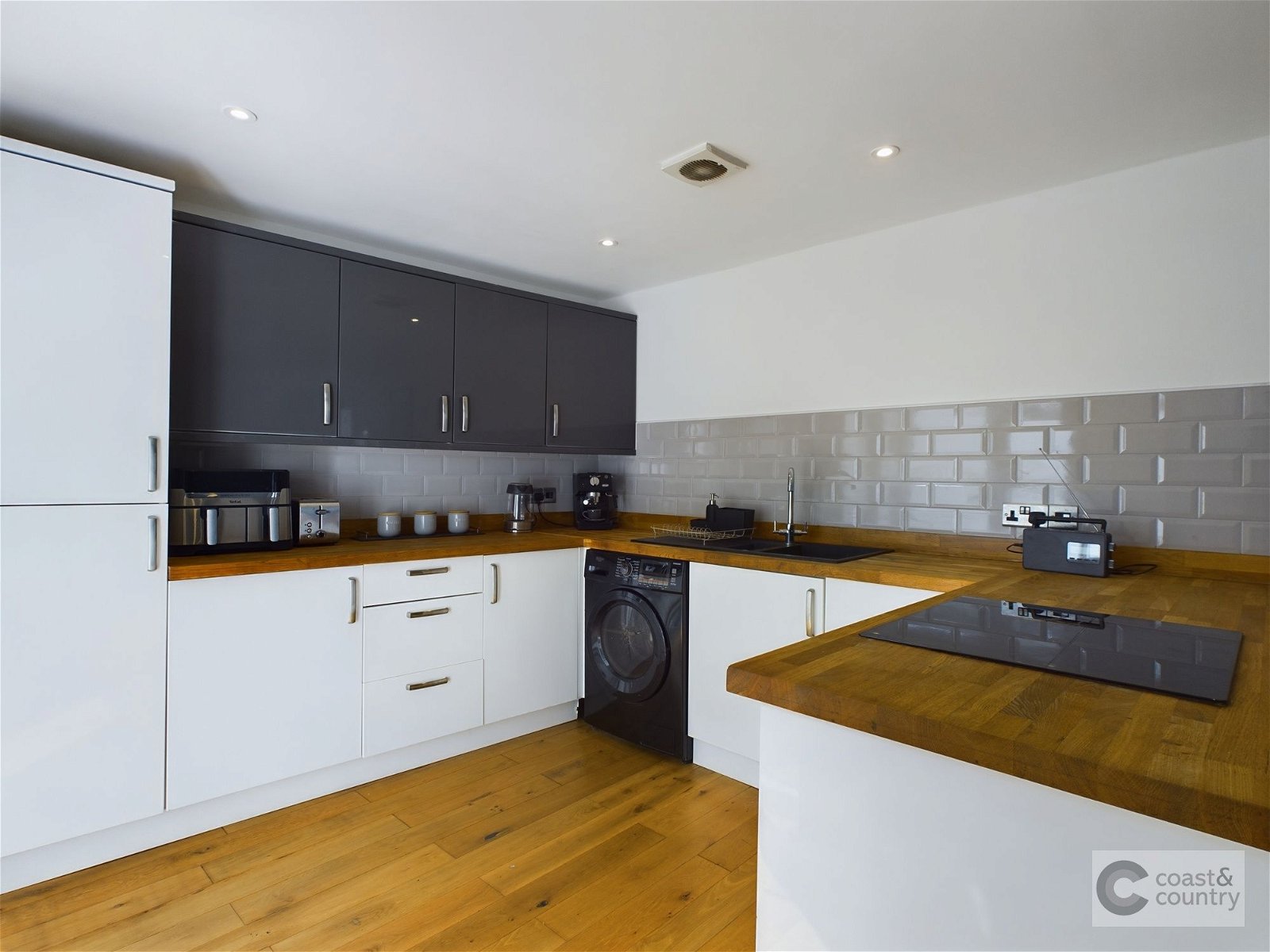 2 bed mews house for sale, Newton Abbot  - Property Image 5