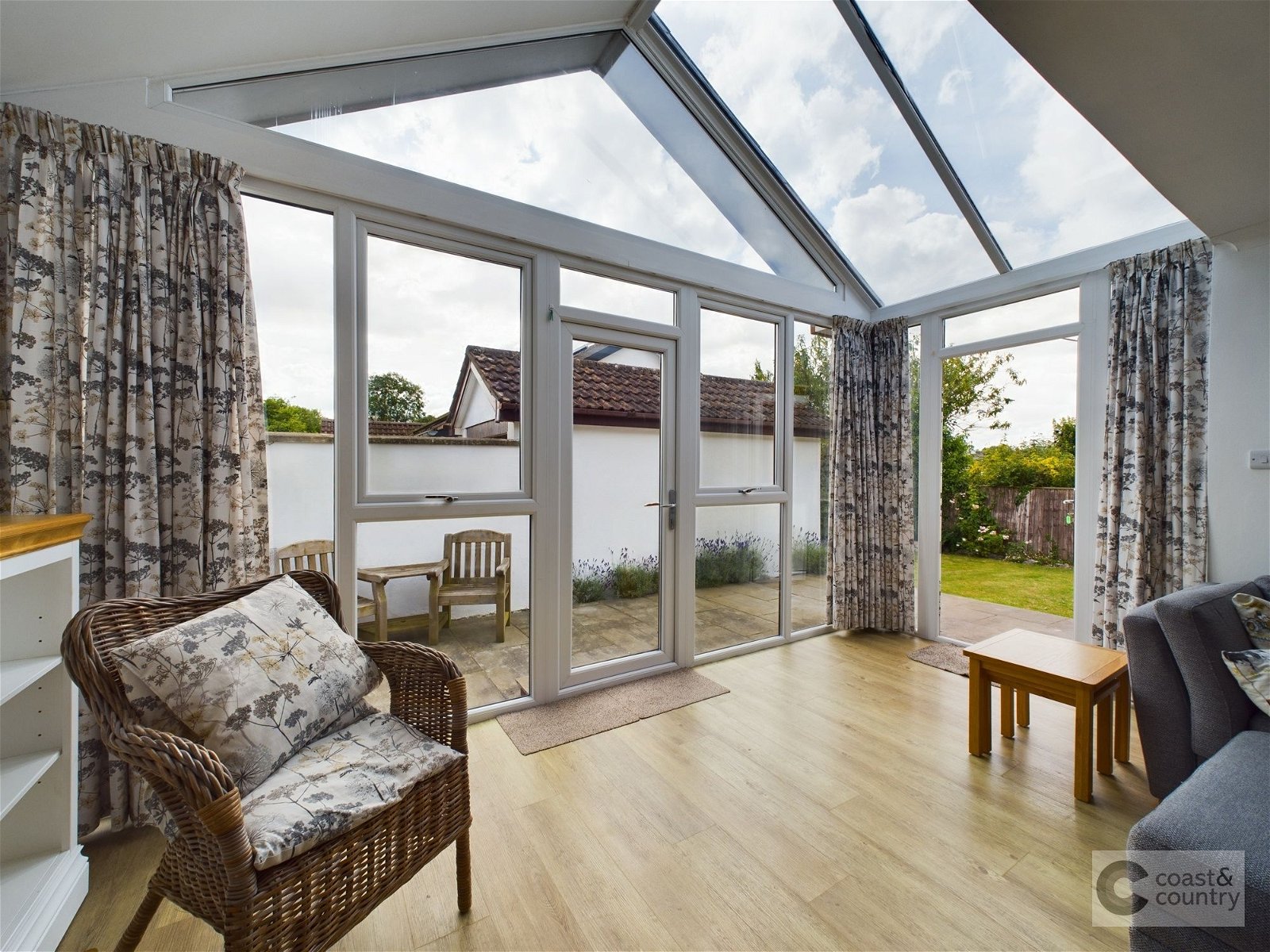 3 bed bungalow for sale in Crokers Way, Newton Abbot  - Property Image 5