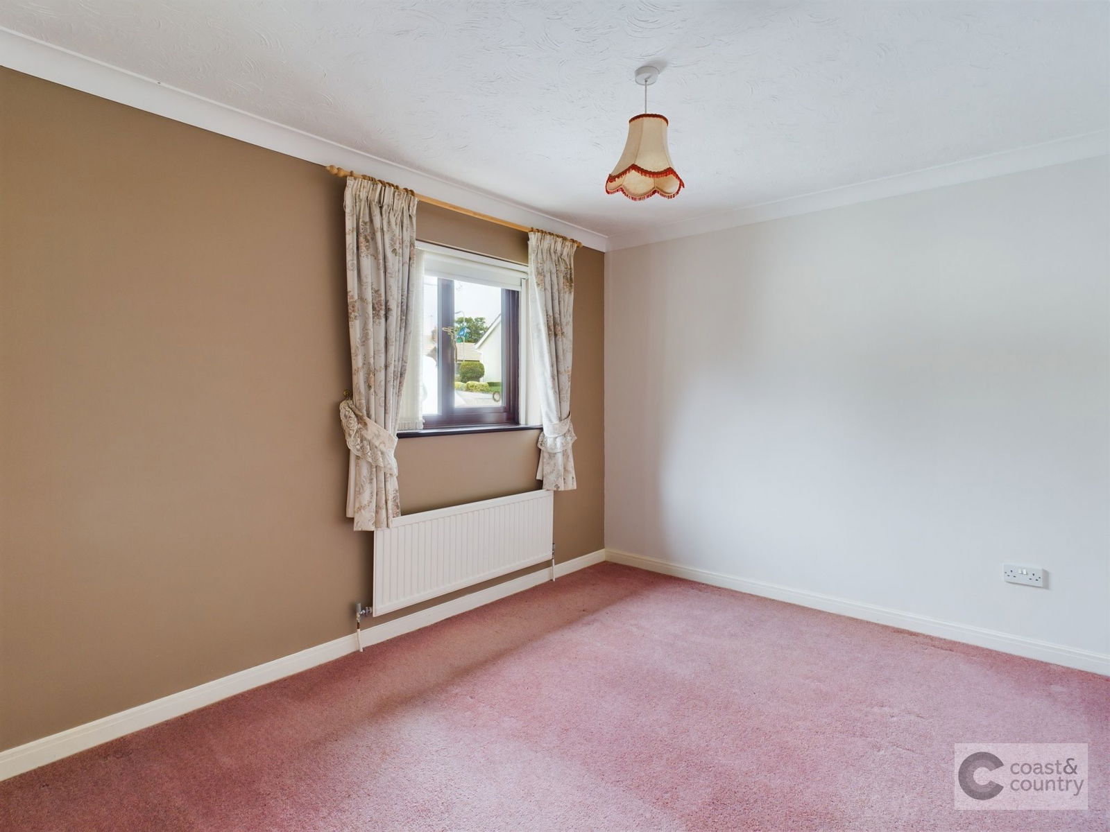 2 bed semi-detached bungalow for sale in Brownings Walk, Newton Abbot  - Property Image 11