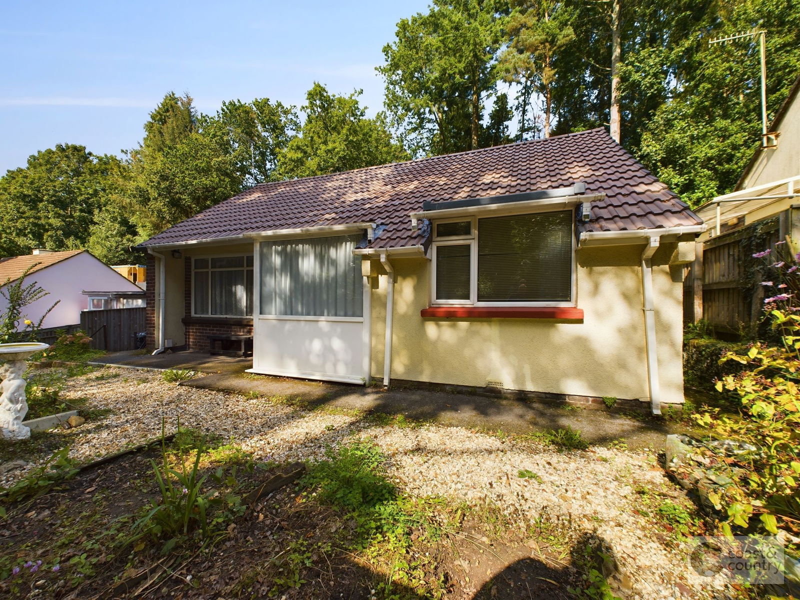 2 bed bungalow for sale in Mayflower Avenue, Newton Abbot  - Property Image 1