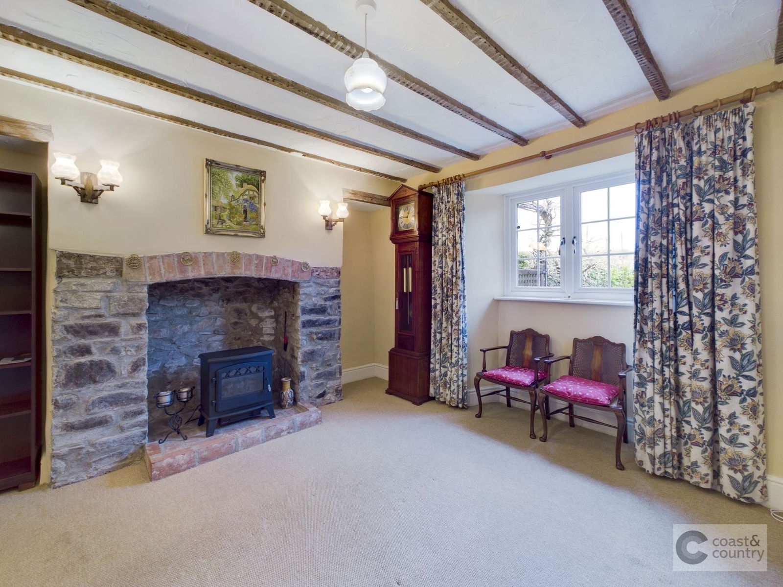 3 bed cottage for sale in Fore Street, Newton Abbot 2