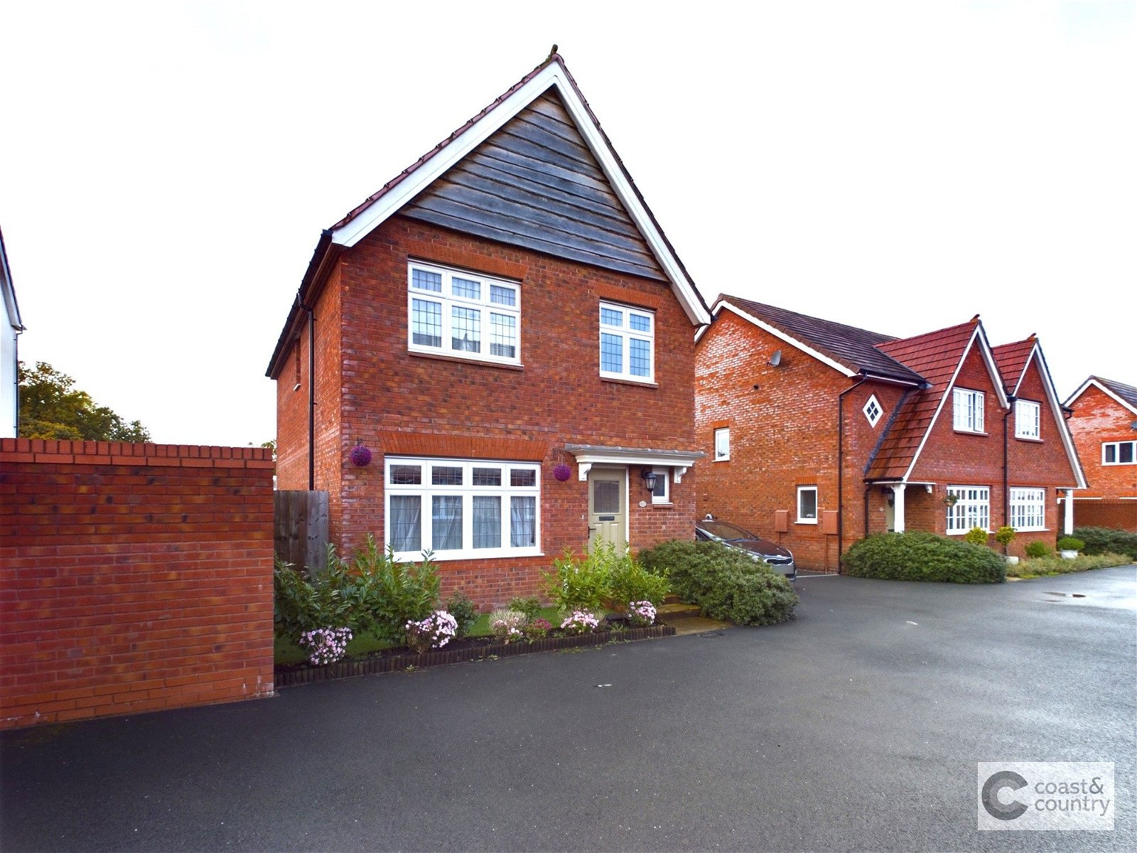 3 bed detached house for sale in Mallard Close, Newton Abbot  - Property Image 1