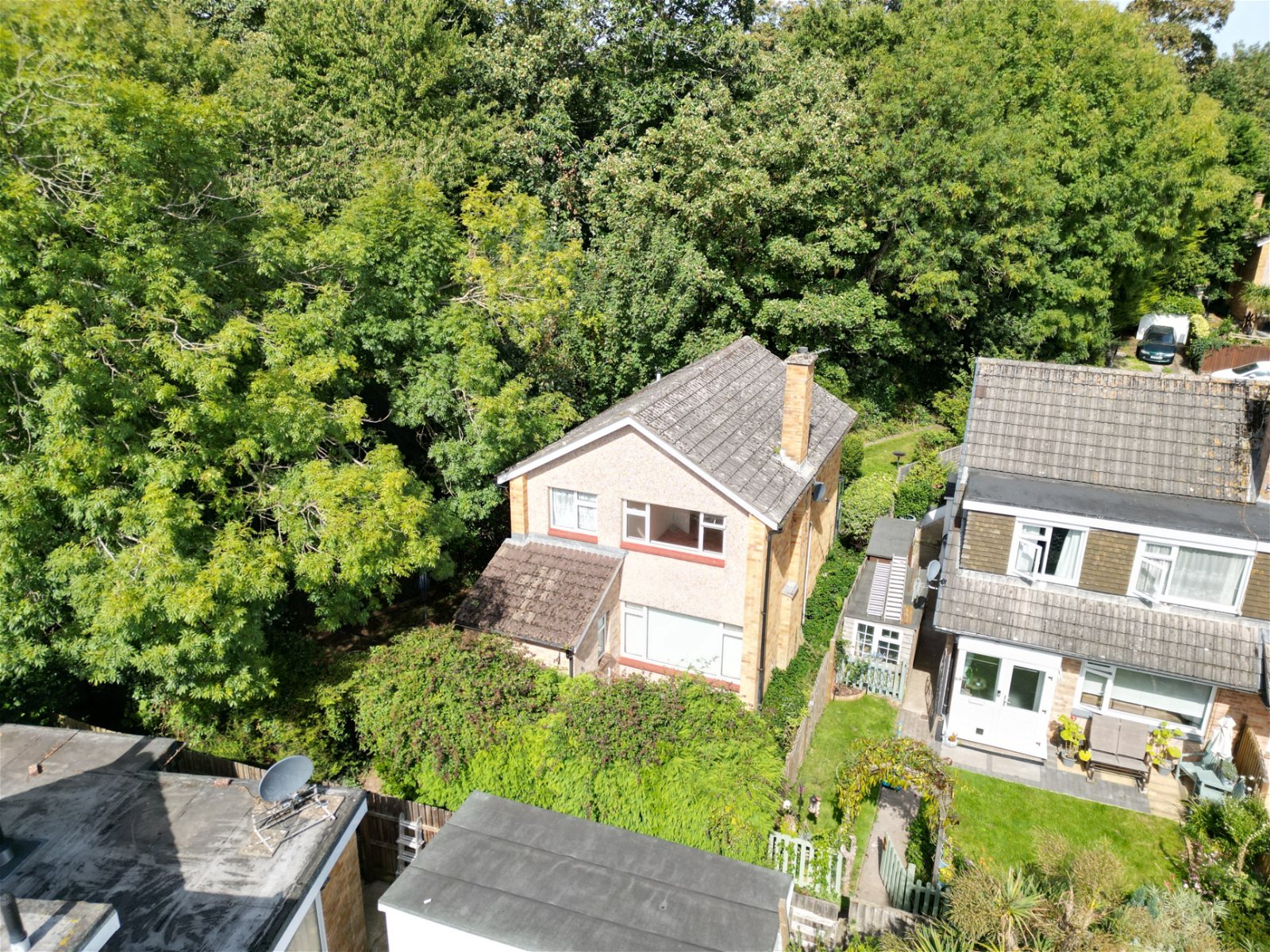 3 bed detached house for sale in Kingsdown Crescent, Dawlish  - Property Image 8