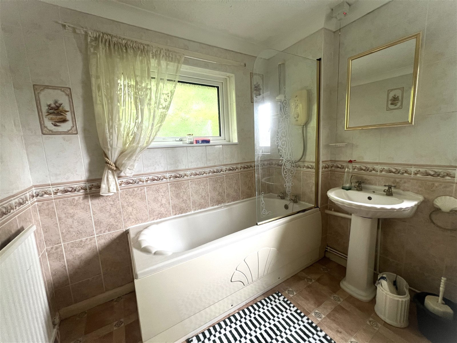 3 bed detached house for sale in Kingsdown Crescent, Dawlish  - Property Image 7