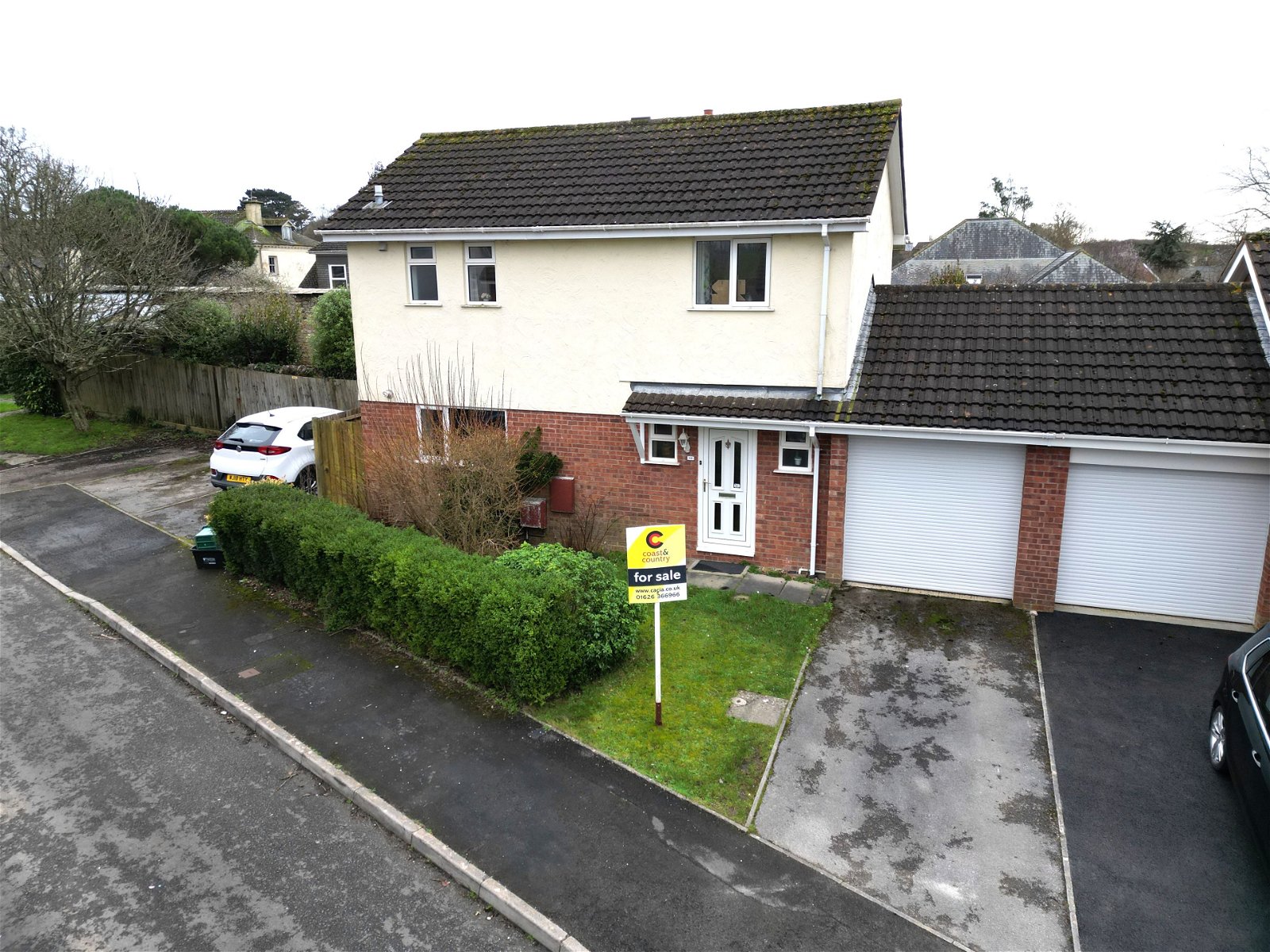 3 bed link detached house for sale in Fulton Close, Newton Abbot  - Property Image 1