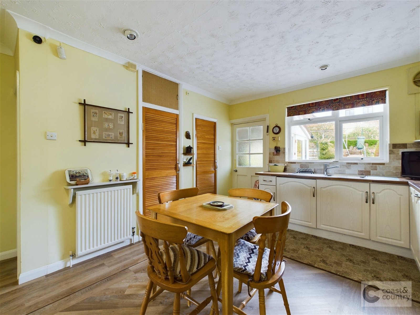 2 bed bungalow for sale in Mount Pleasant Road, Newton Abbot  - Property Image 10