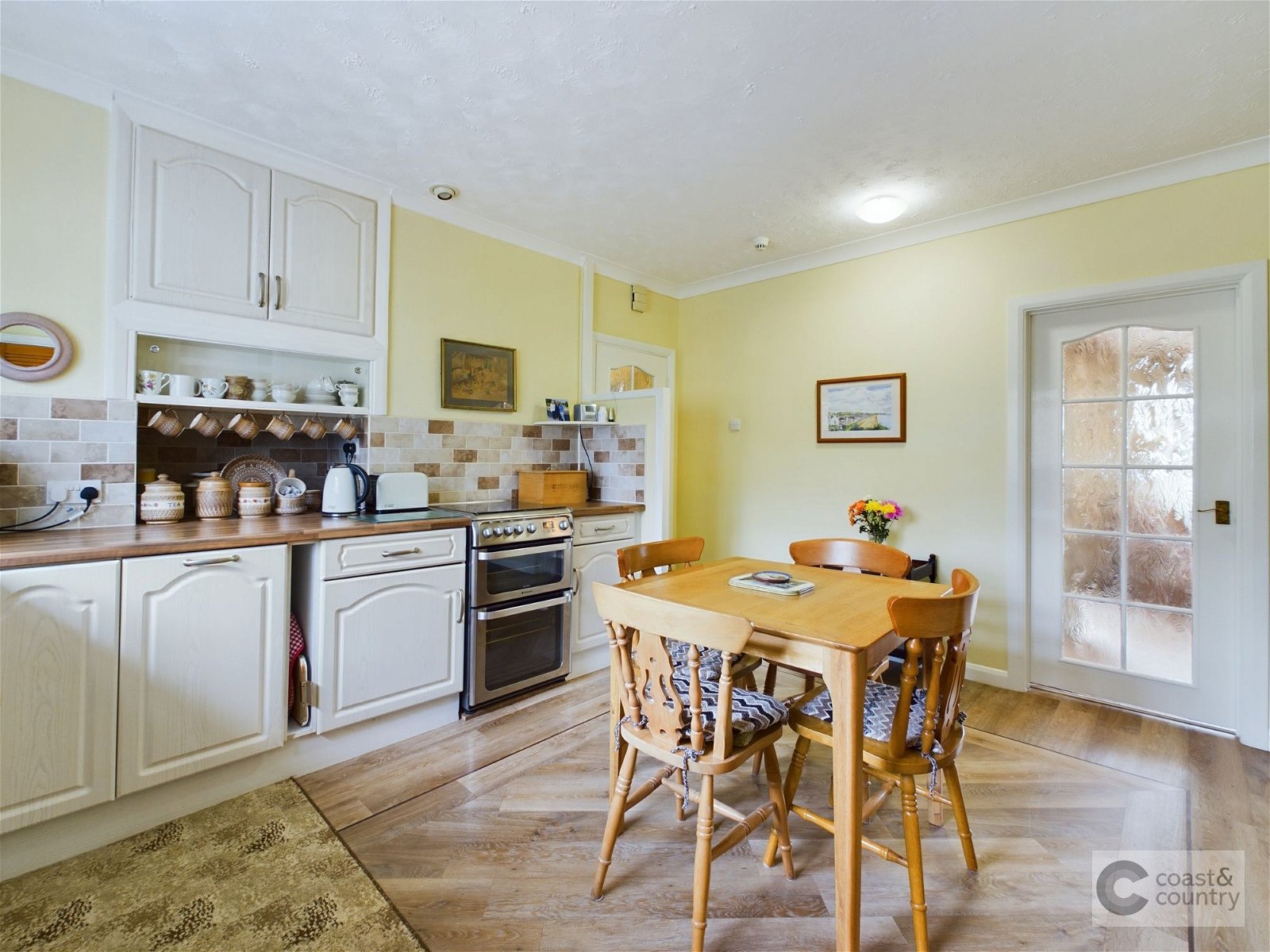 2 bed bungalow for sale in Mount Pleasant Road, Newton Abbot  - Property Image 9