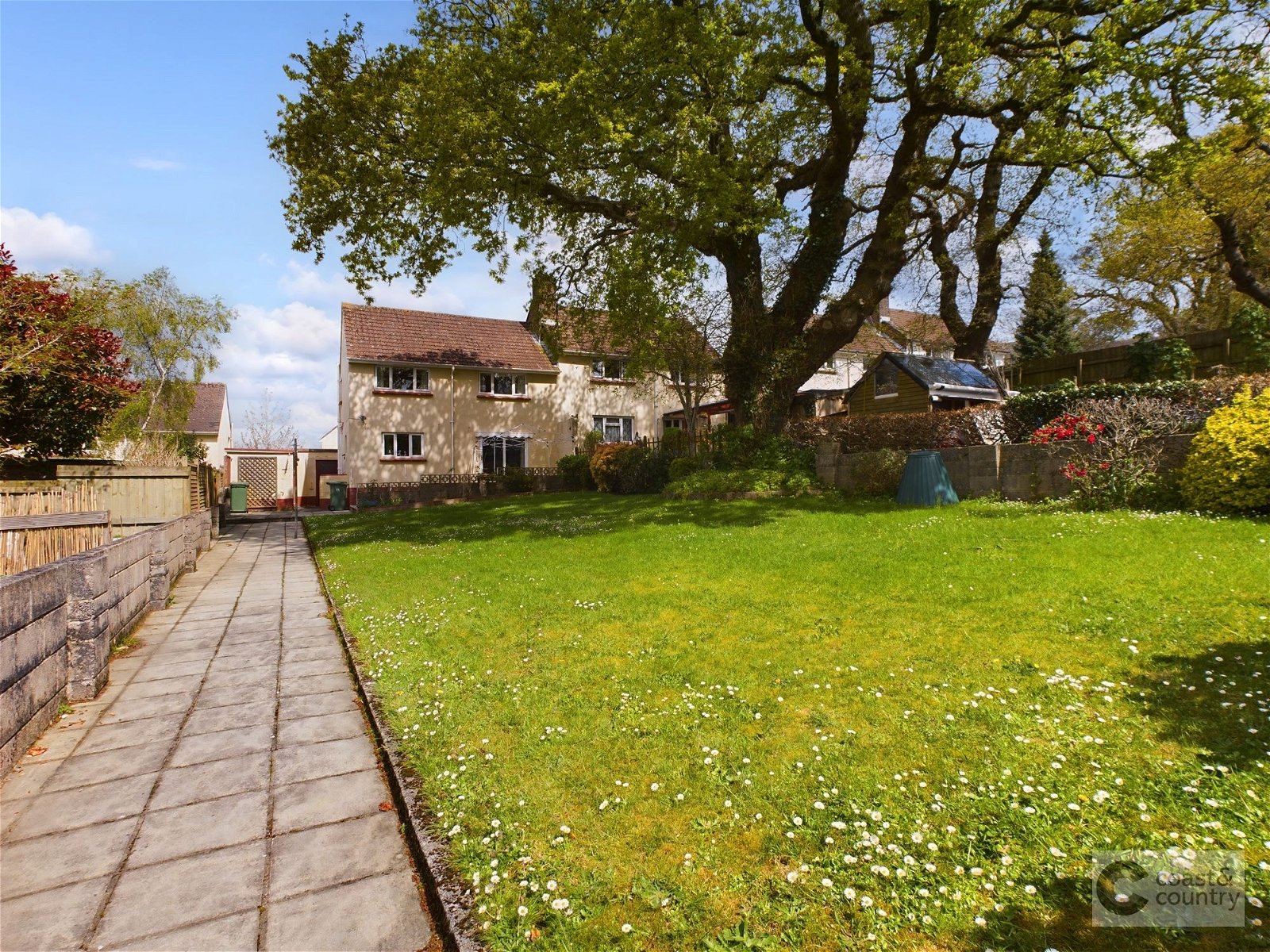 3 bed semi-detached house for sale in Woodlands Road, Newton Abbot  - Property Image 1