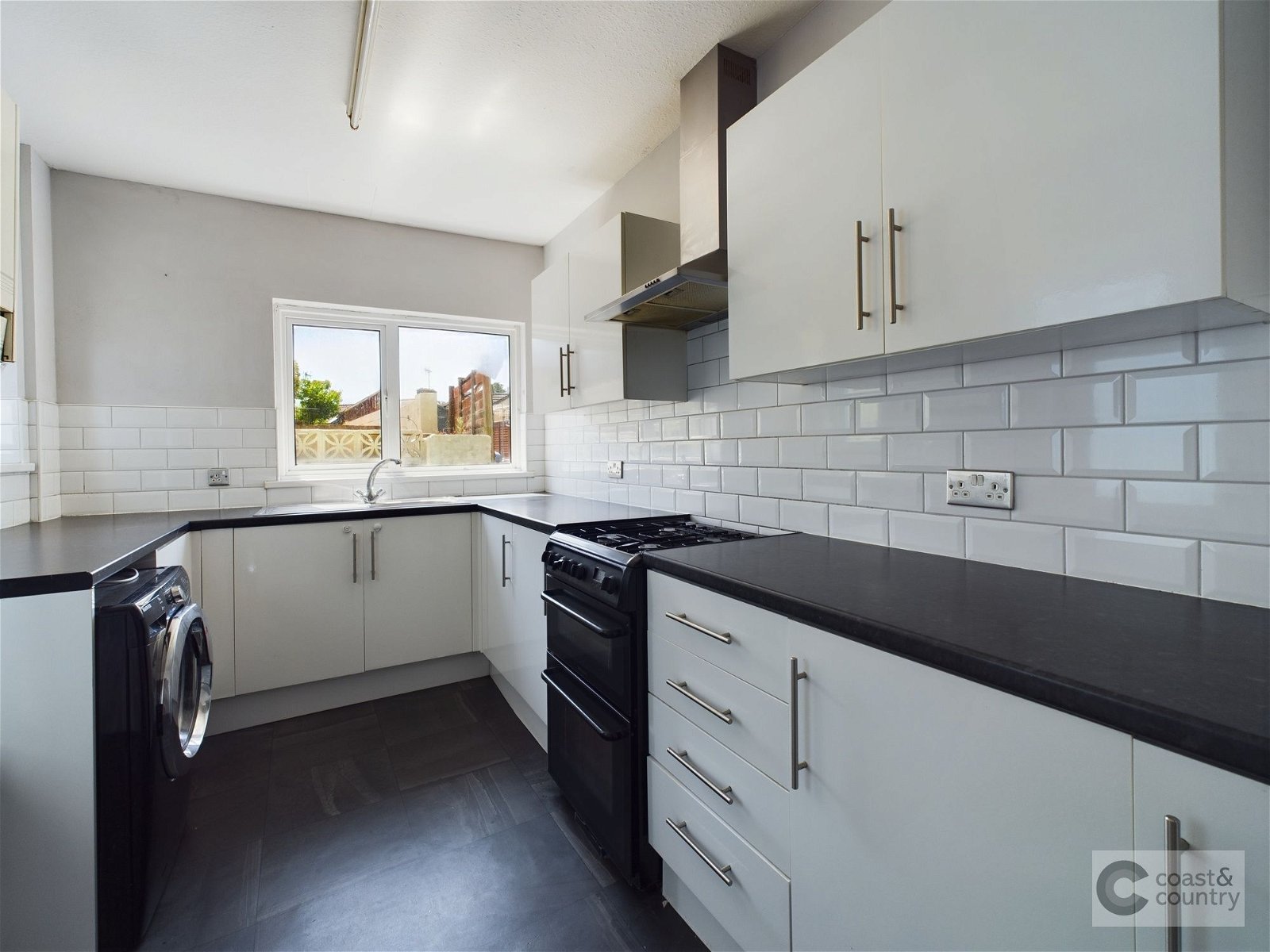 3 bed terraced house for sale in Westbourne Road, Torquay  - Property Image 5