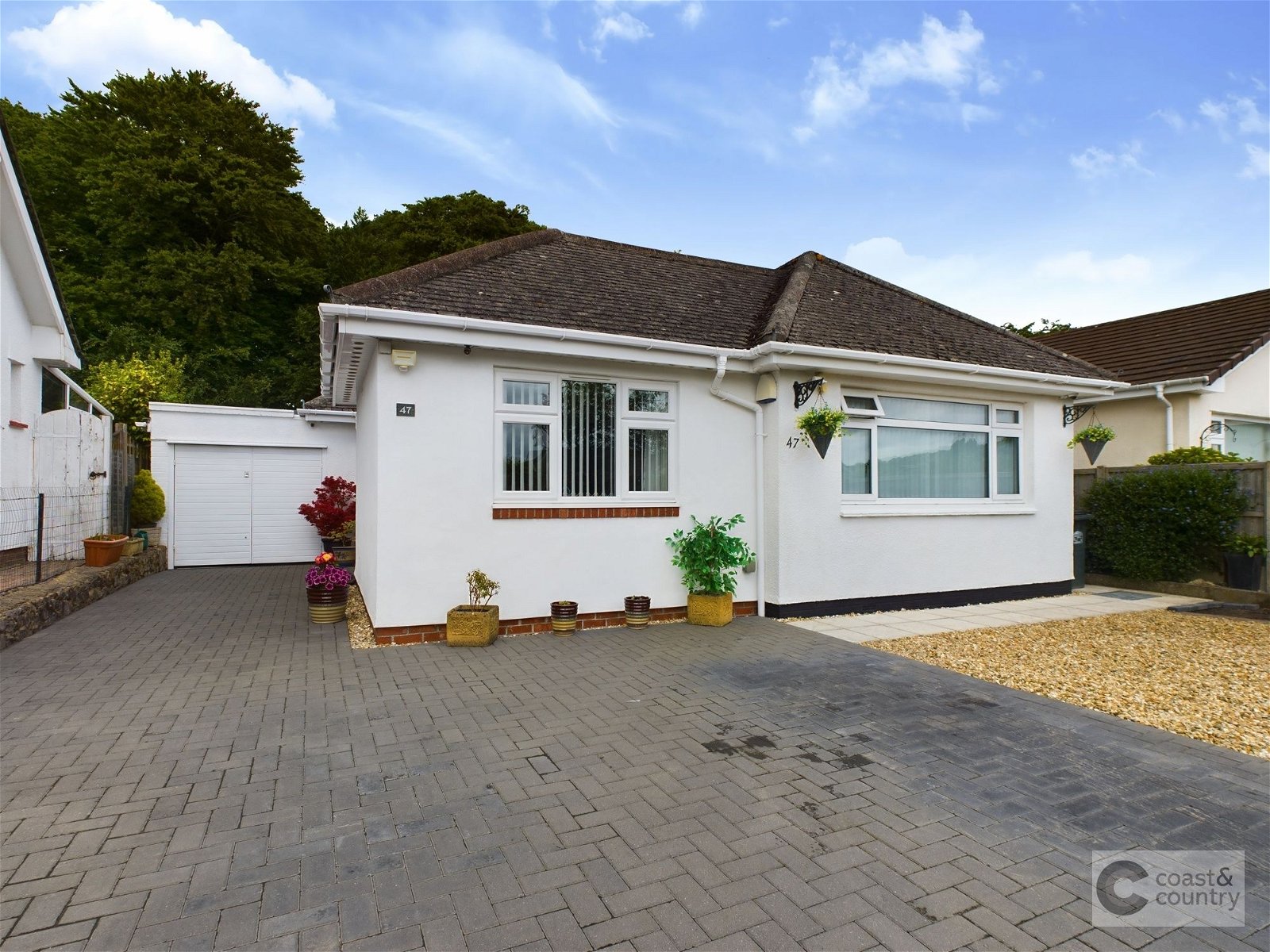 4 bed bungalow for sale in Ash Way, Newton Abbot  - Property Image 1