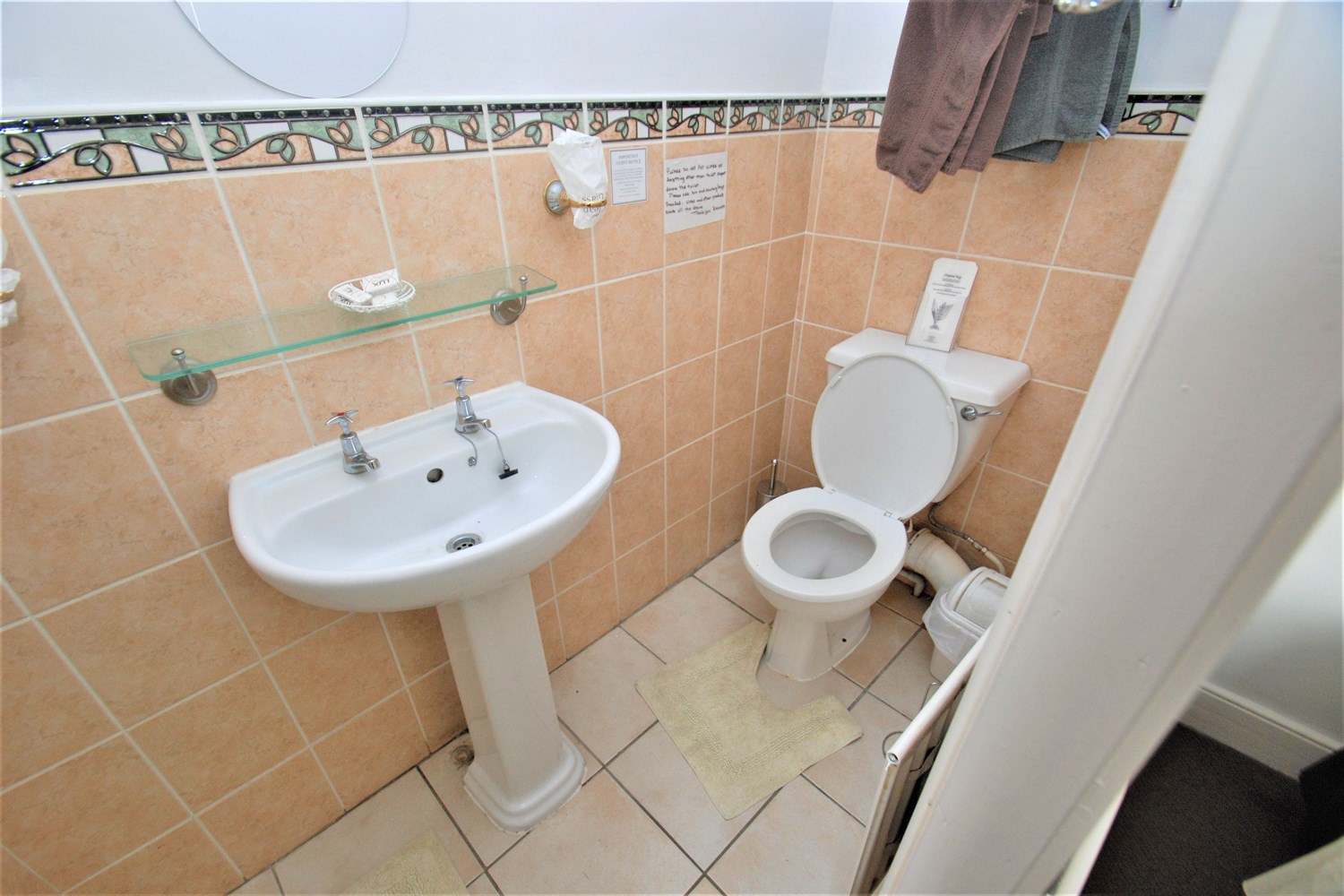 8 bed house for sale in Ocean Road, South Shields  - Property Image 12